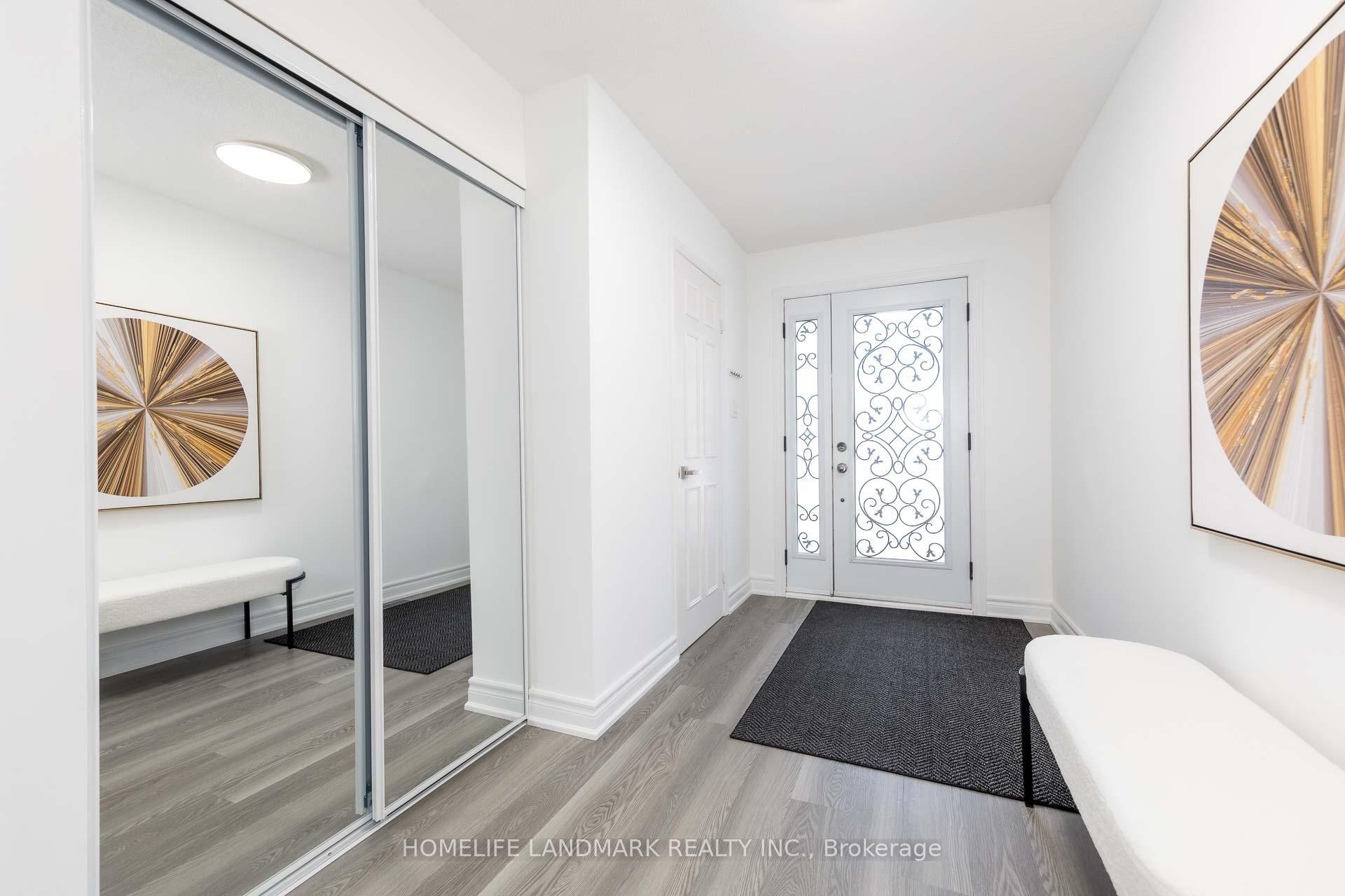 Photo 2 of 116 Jaimie Road, Vaughan, Brownridge — HOMEH