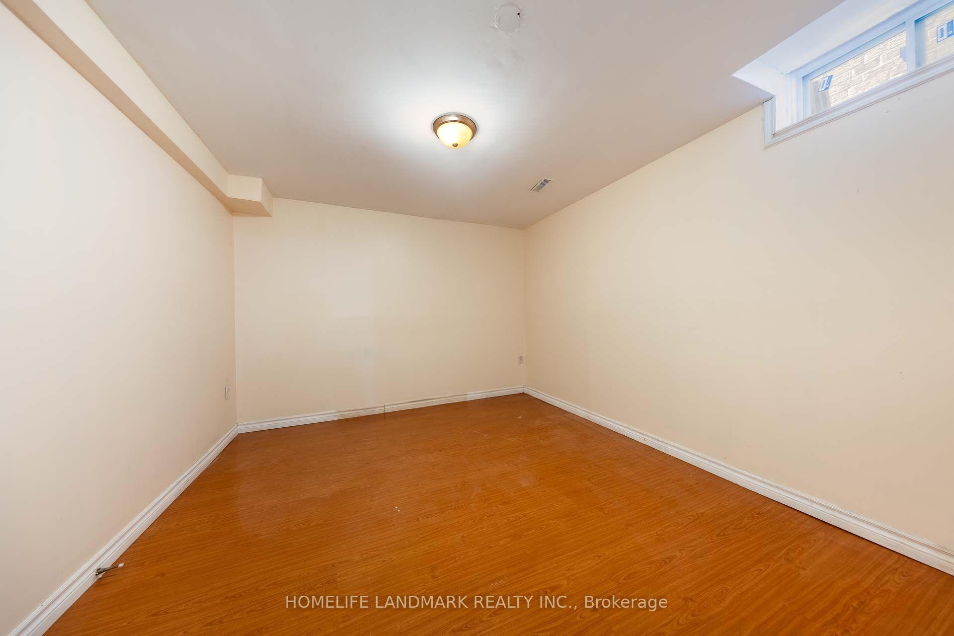 Photo 28 of 116 Jaimie Road, Vaughan, Brownridge — HOMEH