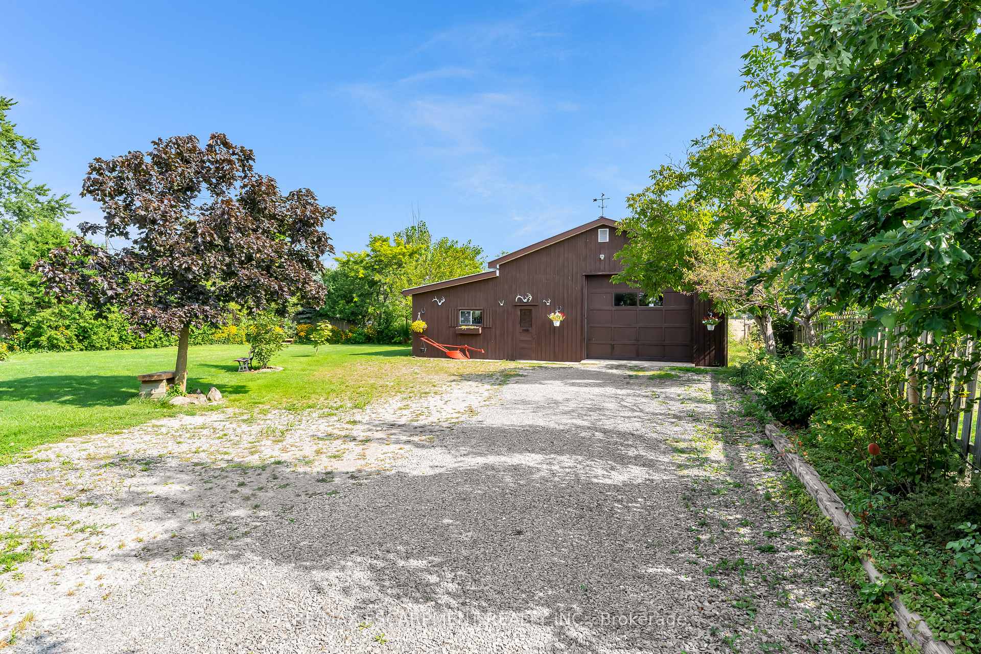 Photo 24 of 609 Green Mountain Road E, Hamilton, Rural Stoney Creek — HOMEH