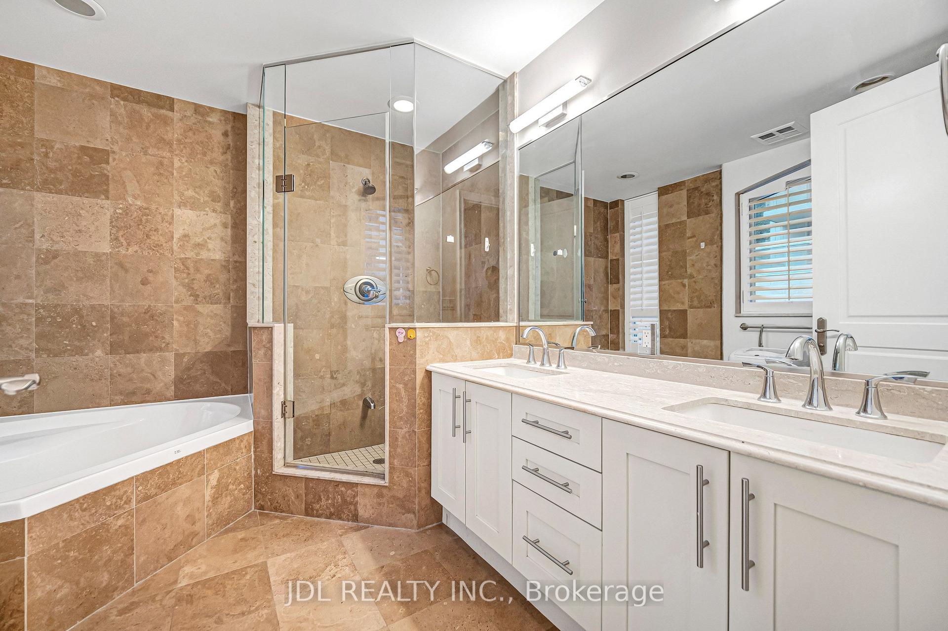 Photo 32 of Unit TH07, 761 Bay Street, Toronto, Bay Street Corridor — HOMEH