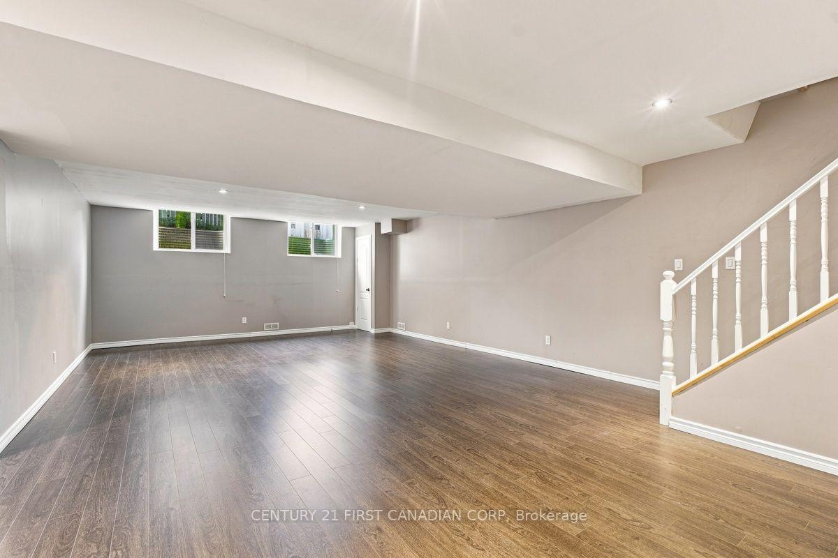 Photo 67 of Unit 7, 1571 Coronation Drive, London, North I — HOMEH