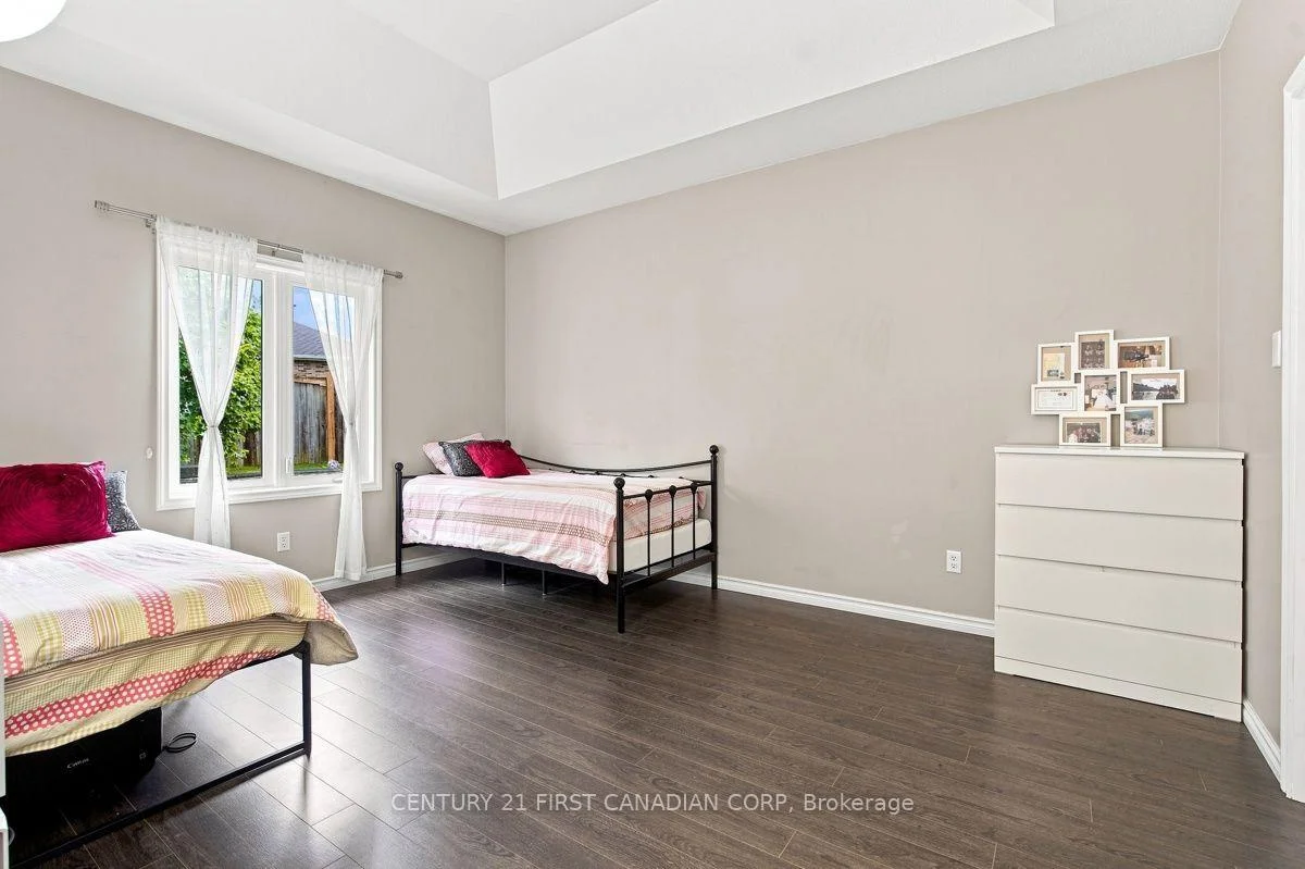 Photo 10 of Unit 7, 1571 Coronation Drive, London, North I — HOMEH