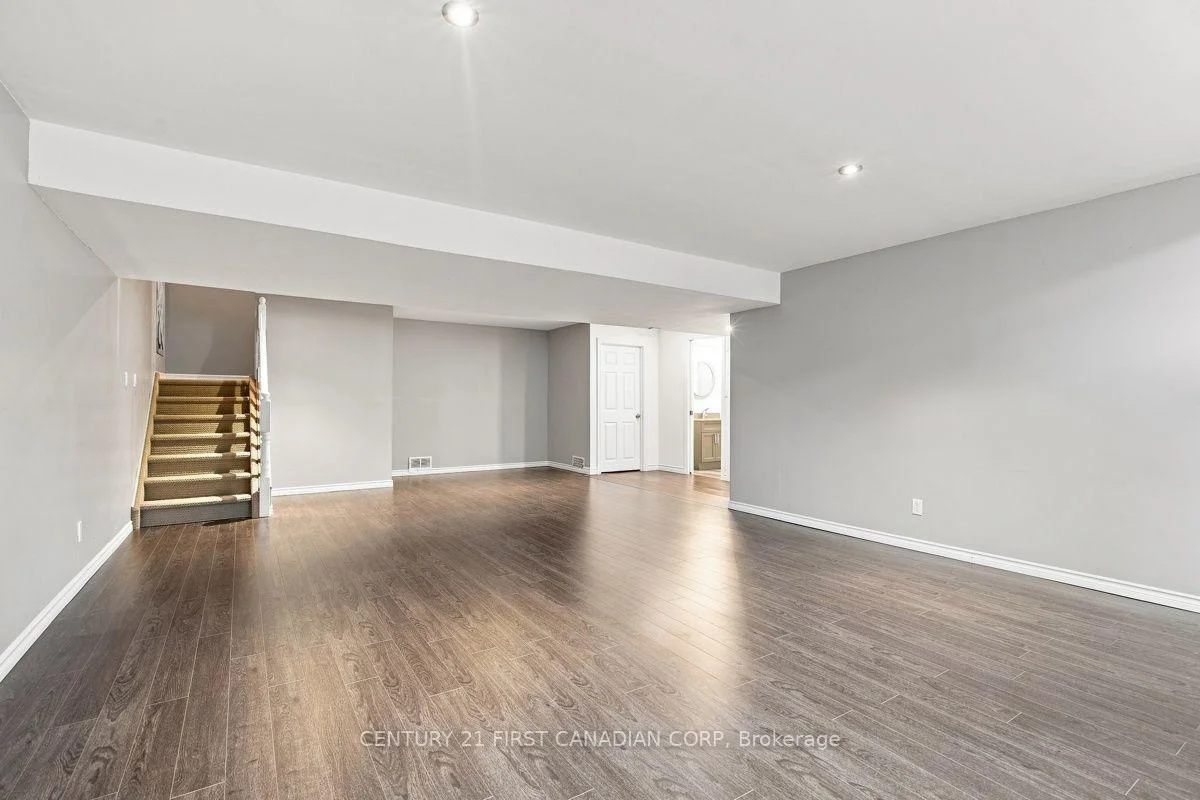 Photo 15 of Unit 7, 1571 Coronation Drive, London, North I — HOMEH
