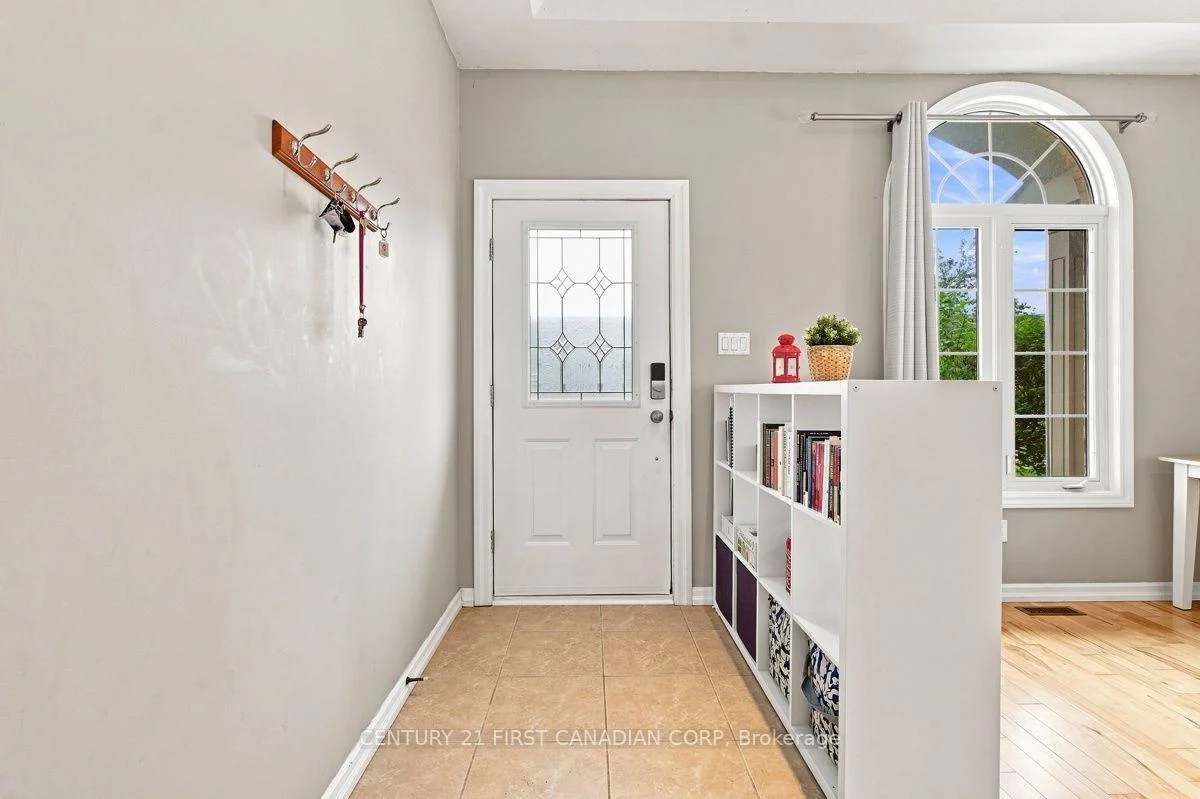 Photo 17 of Unit 7, 1571 Coronation Drive, London, North I — HOMEH