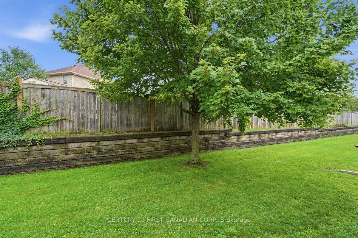 Photo 33 of Unit 7, 1571 Coronation Drive, London, North I — HOMEH