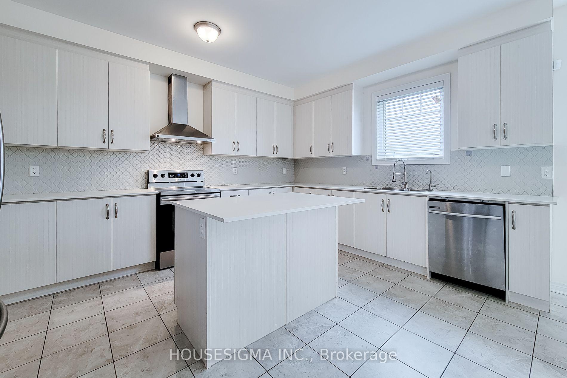 Photo 12 of 91 Homestead Way, Thorold, Rolling Meadows — HOMEH