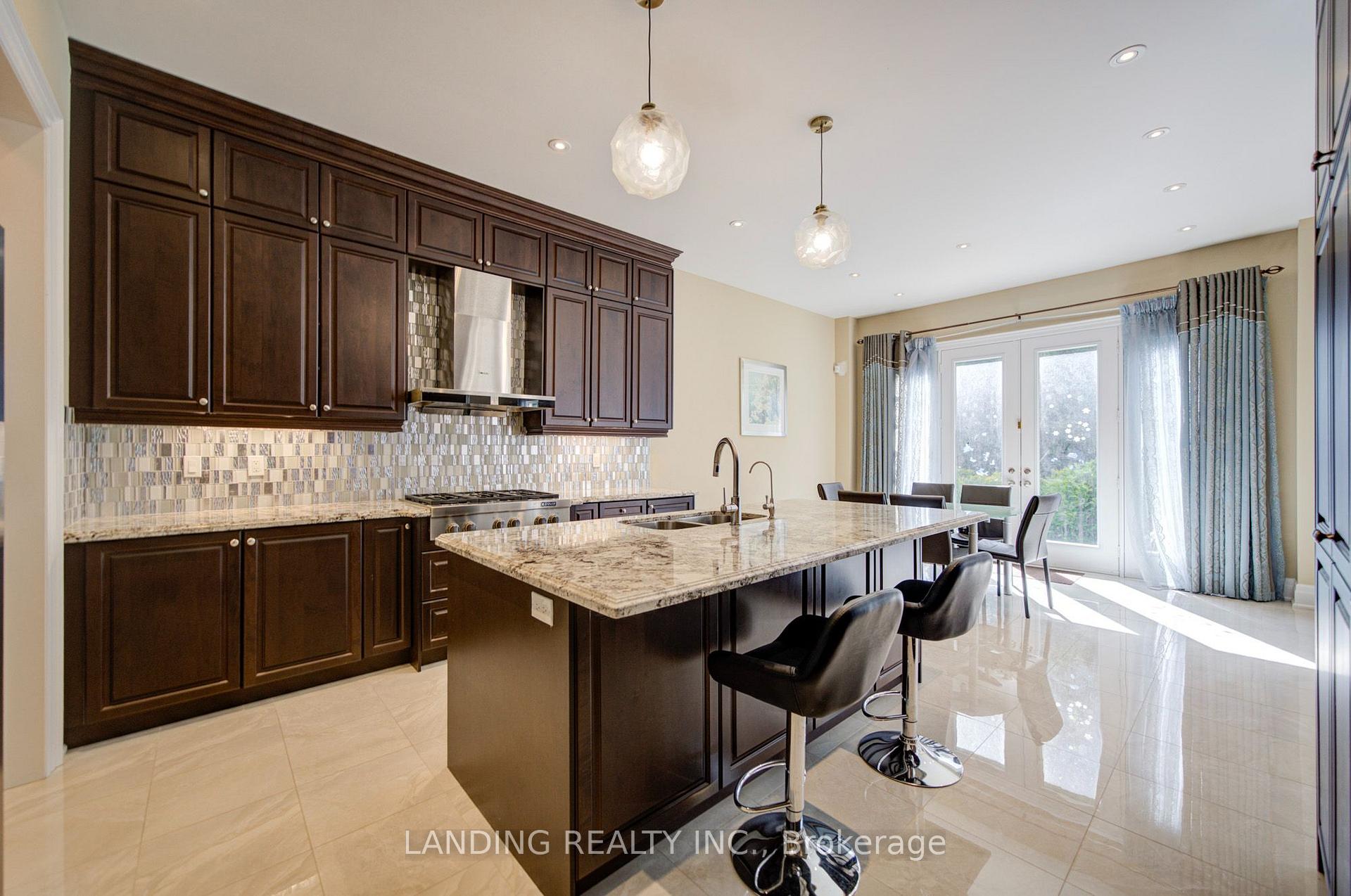 Photo 13 of 57 Strawbridge Farm Drive, Aurora, Aurora Grove — HOMEH