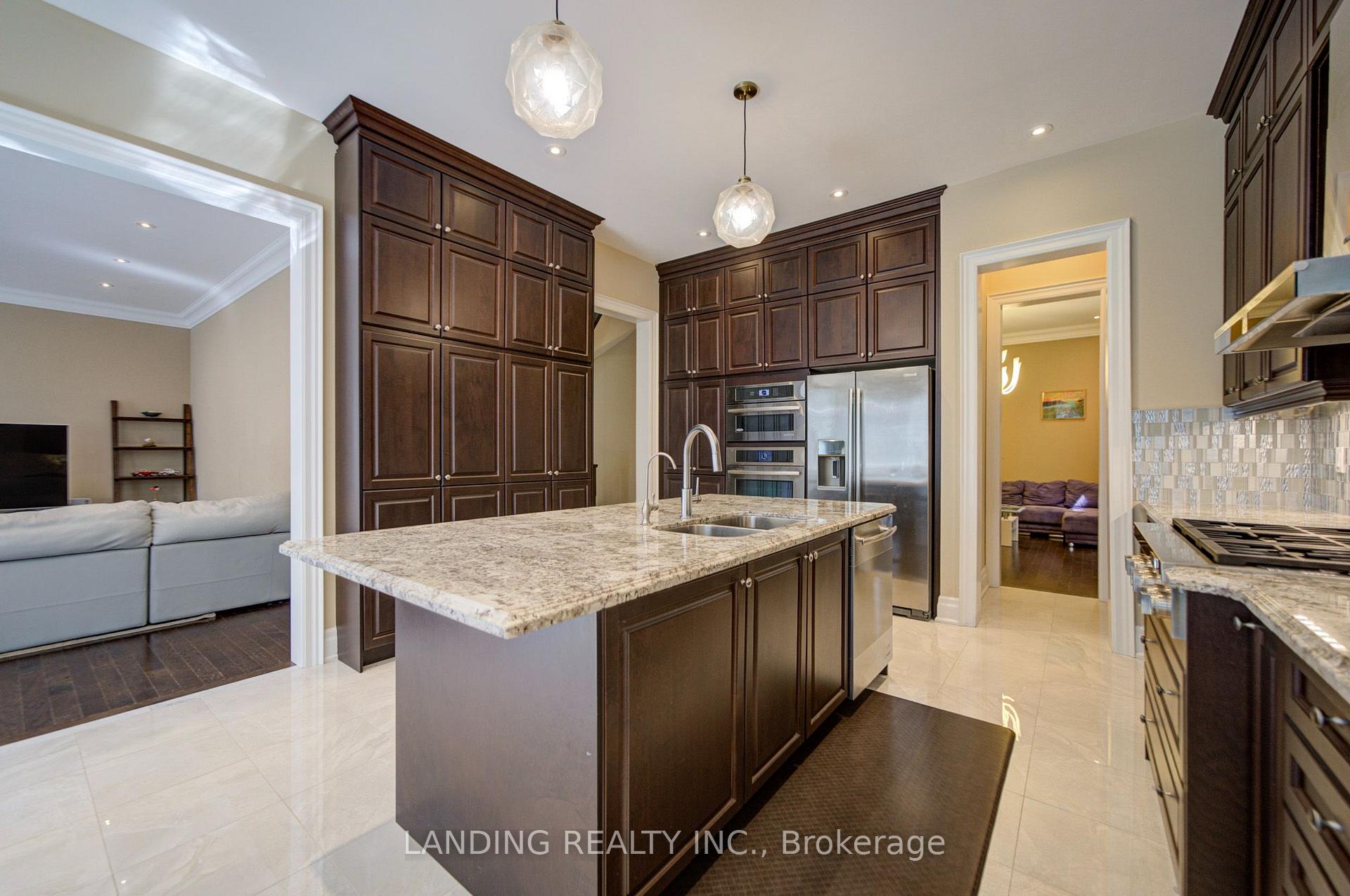 Photo 17 of 57 Strawbridge Farm Drive, Aurora, Aurora Grove — HOMEH