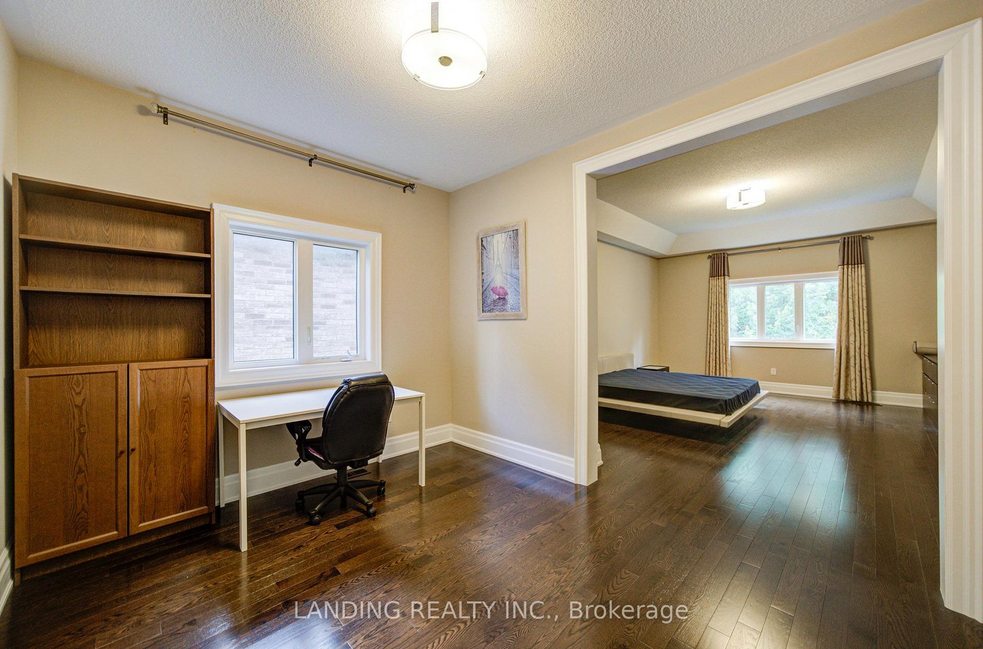 Photo 38 of 57 Strawbridge Farm Drive, Aurora, Aurora Grove — HOMEH