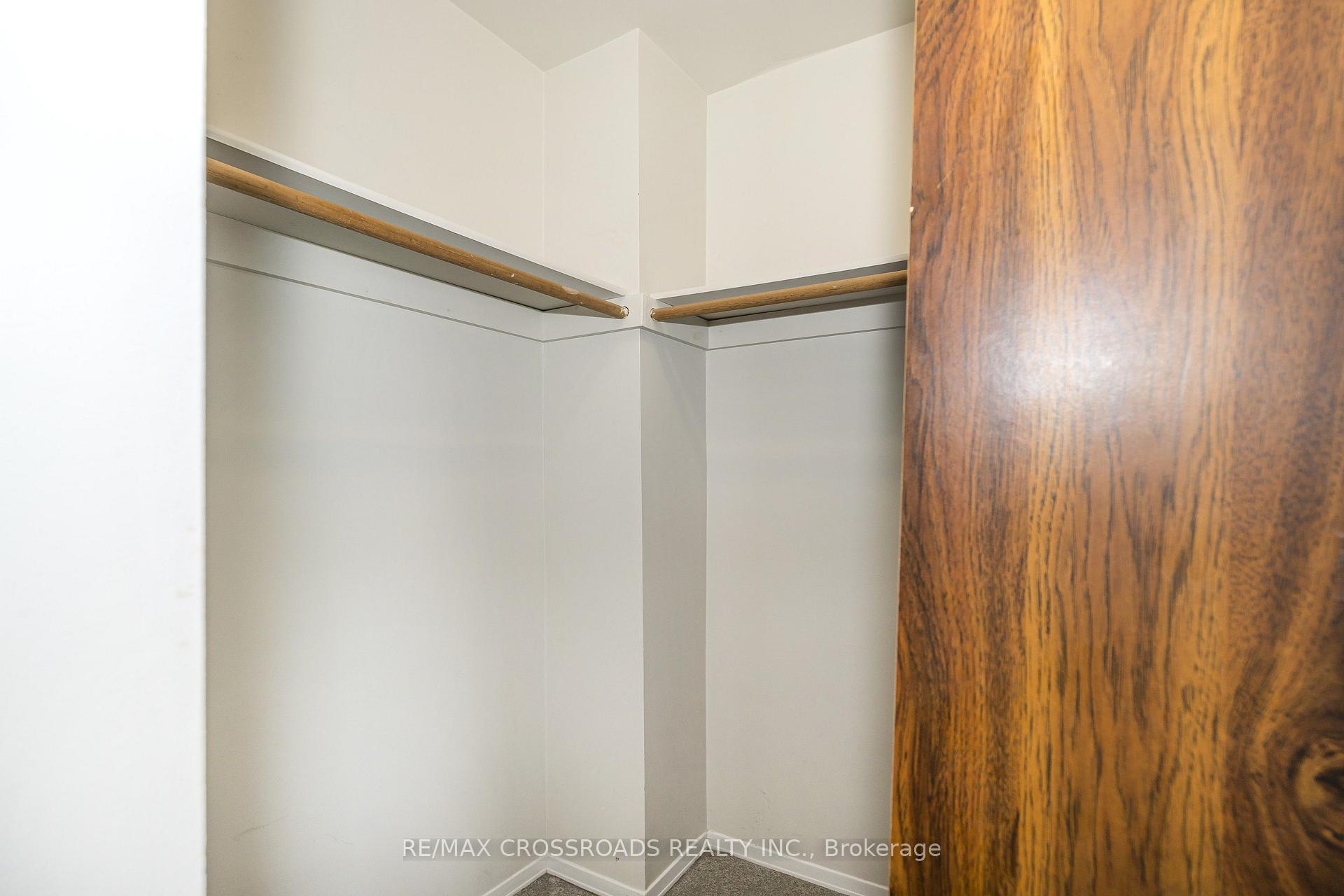 Photo 33 of Unit Main/2nd, 34 Blue Anchor Trail, Scarborough, Rouge — HOMEH