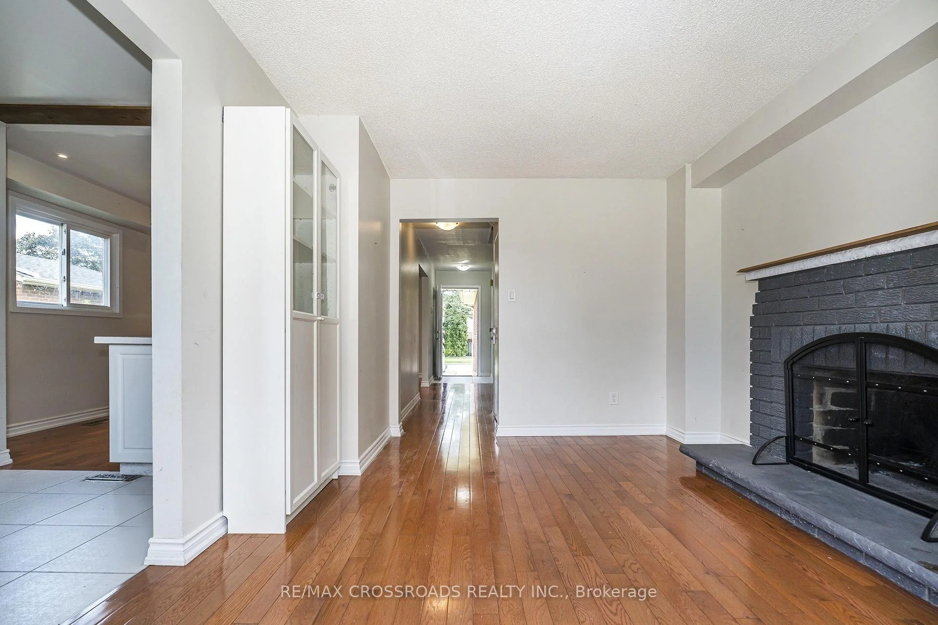 Photo 23 of Unit Main/2nd, 34 Blue Anchor Trail, Scarborough, Rouge — HOMEH