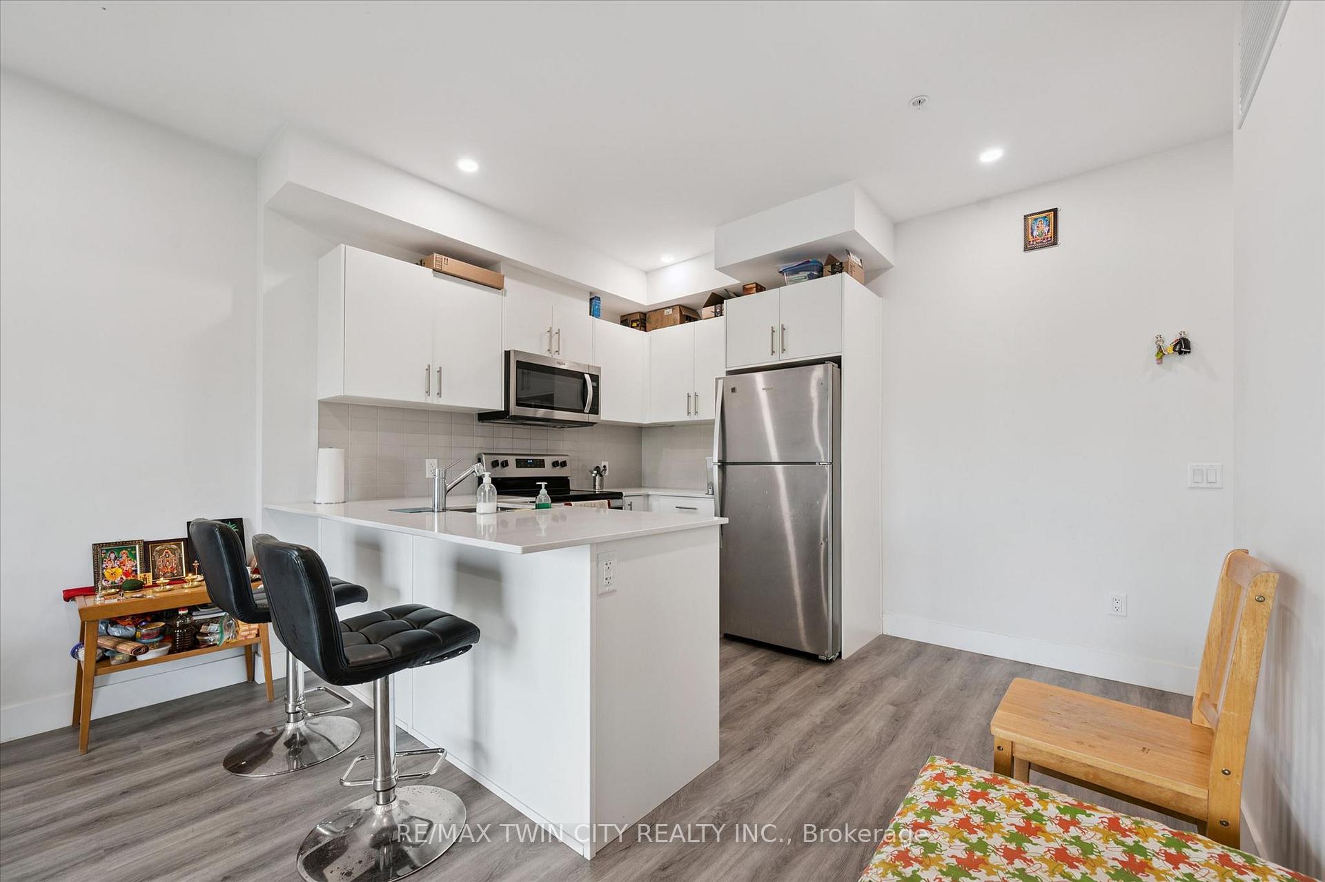 Photo 17 of Unit 507, 1000 Lackner Boulevard, Kitchener, Grand River North — HOMEH