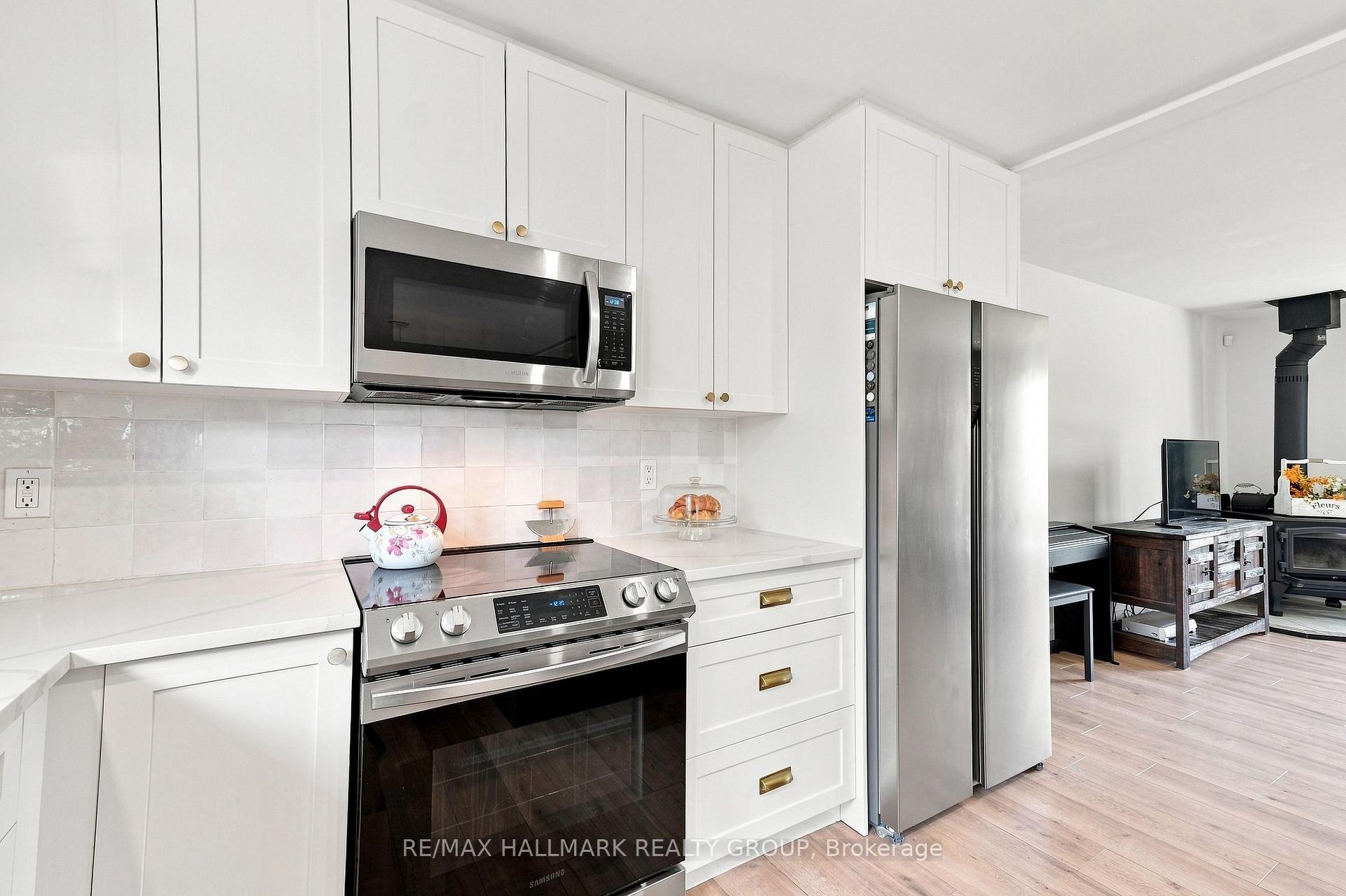 Photo 10 of 776 Mcfarlane Road, North Grenville, North Grenville Twp (Kemptville South) — HOMEH