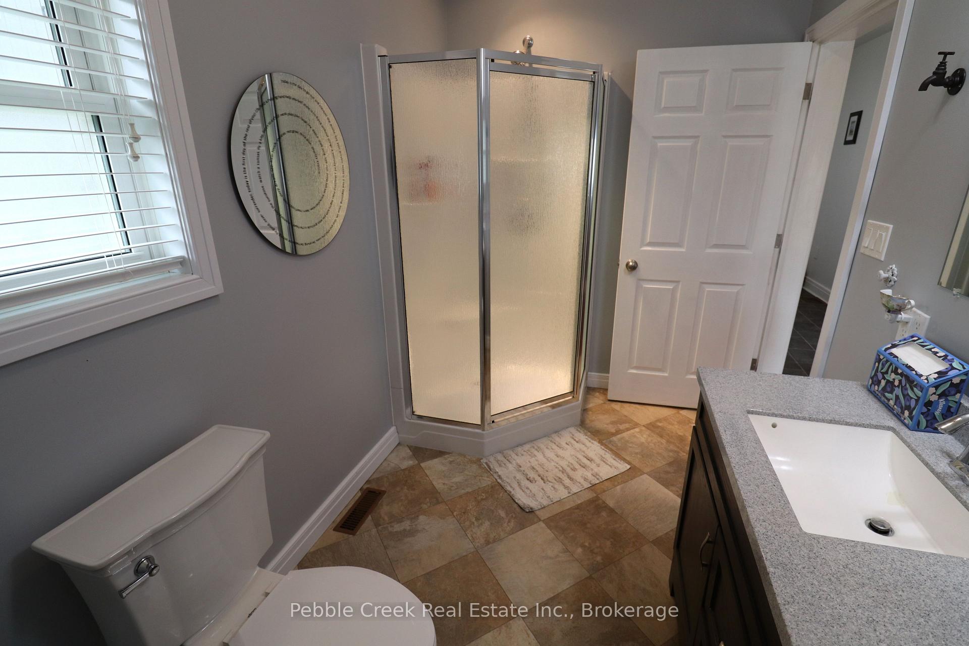 Photo 15 of 206 Picton Street E, Goderich, Goderich (Town) — HOMEH