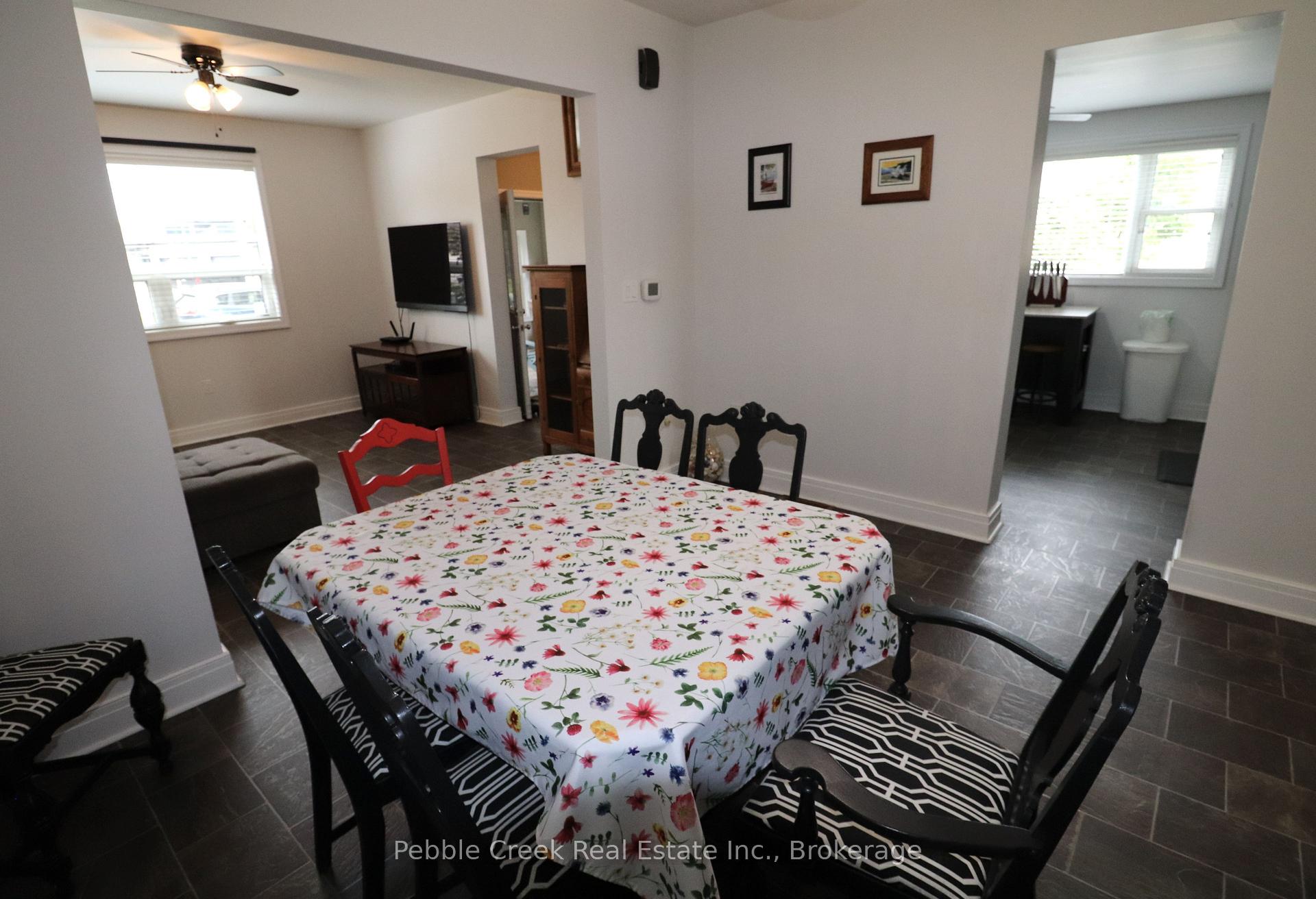 Photo 17 of 206 Picton Street E, Goderich, Goderich (Town) — HOMEH