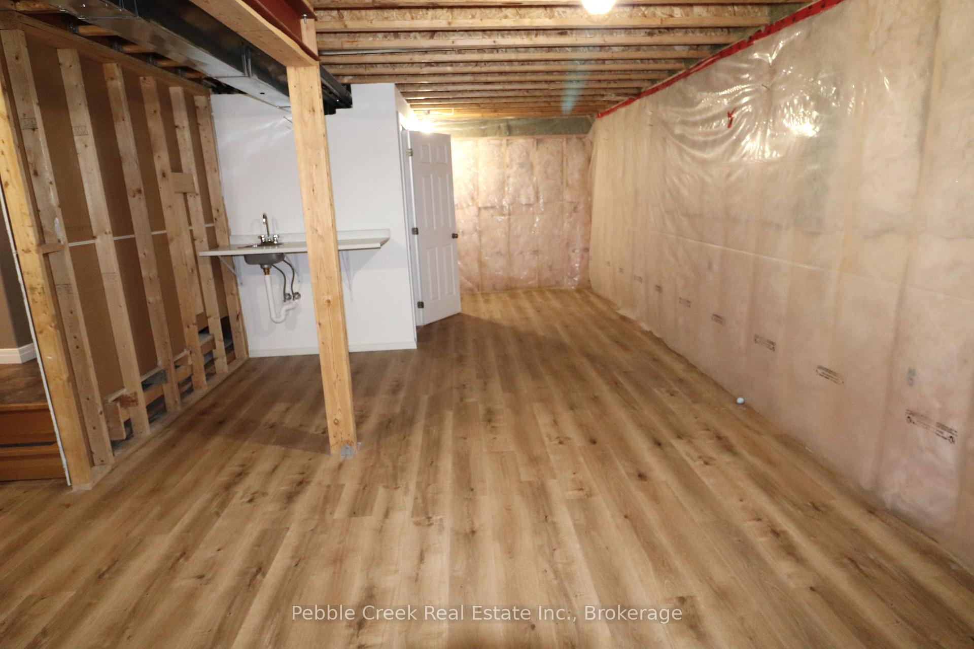 Photo 35 of 206 Picton Street E, Goderich, Goderich (Town) — HOMEH