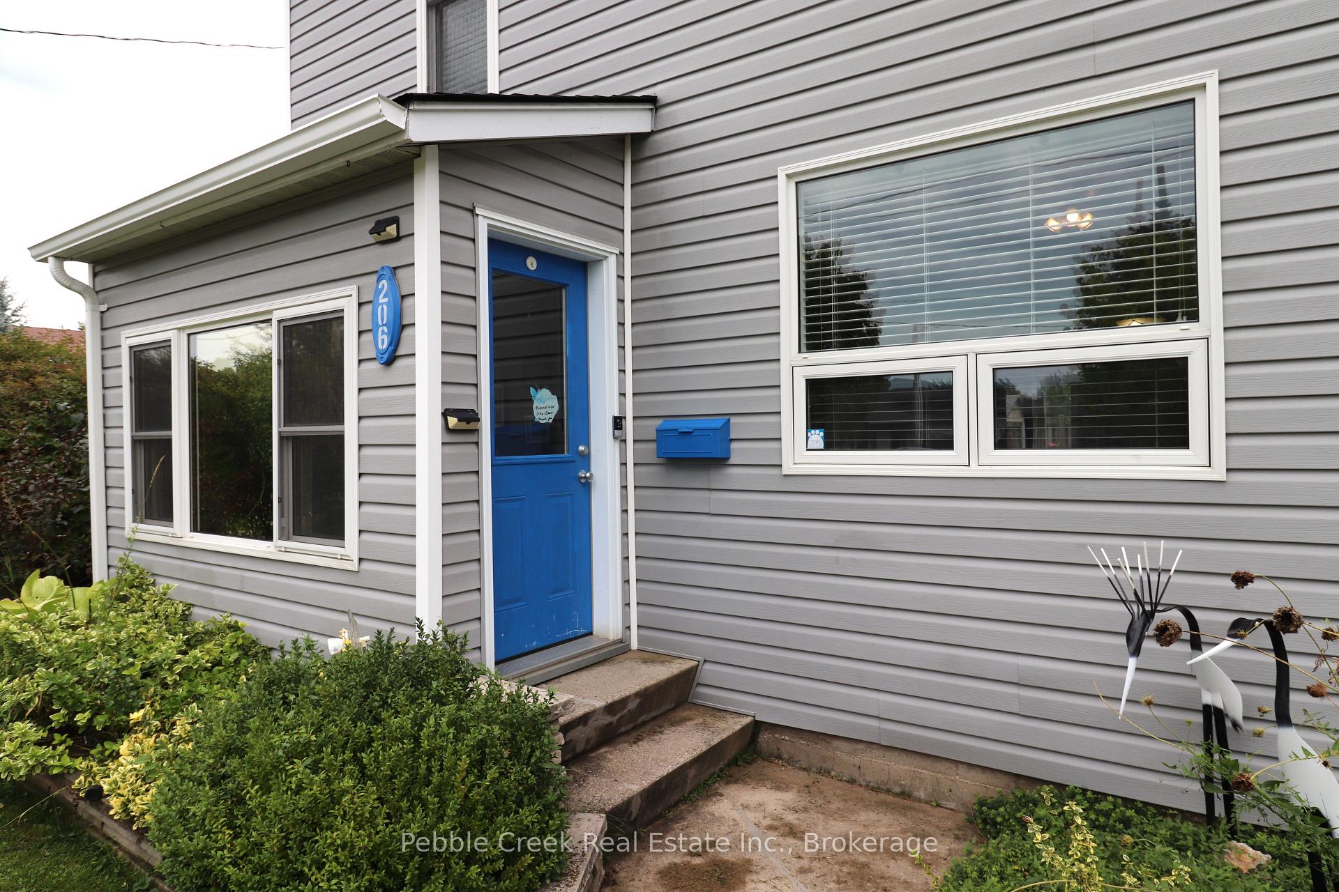 Photo 42 of 206 Picton Street E, Goderich, Goderich (Town) — HOMEH
