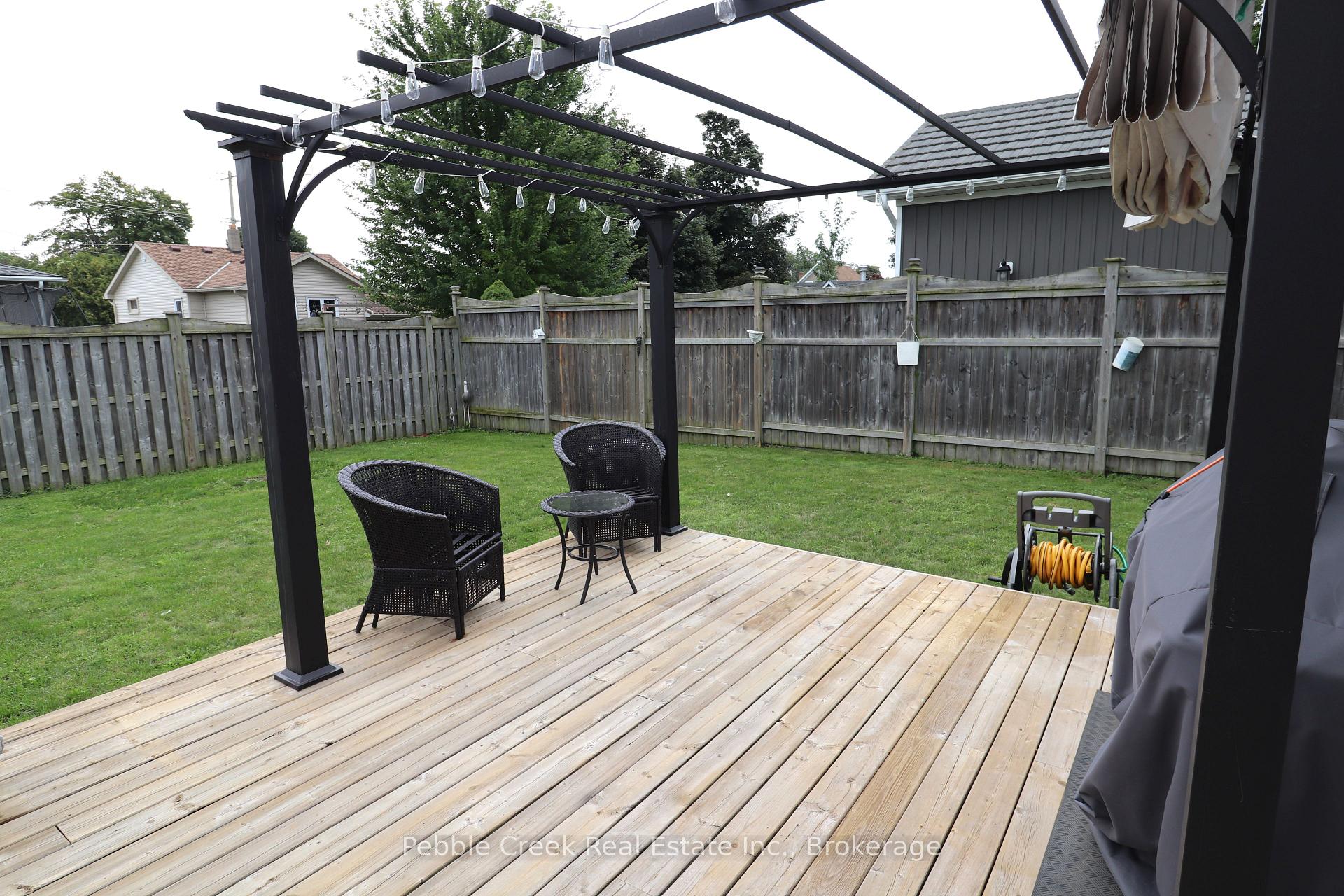 Photo 49 of 206 Picton Street E, Goderich, Goderich (Town) — HOMEH
