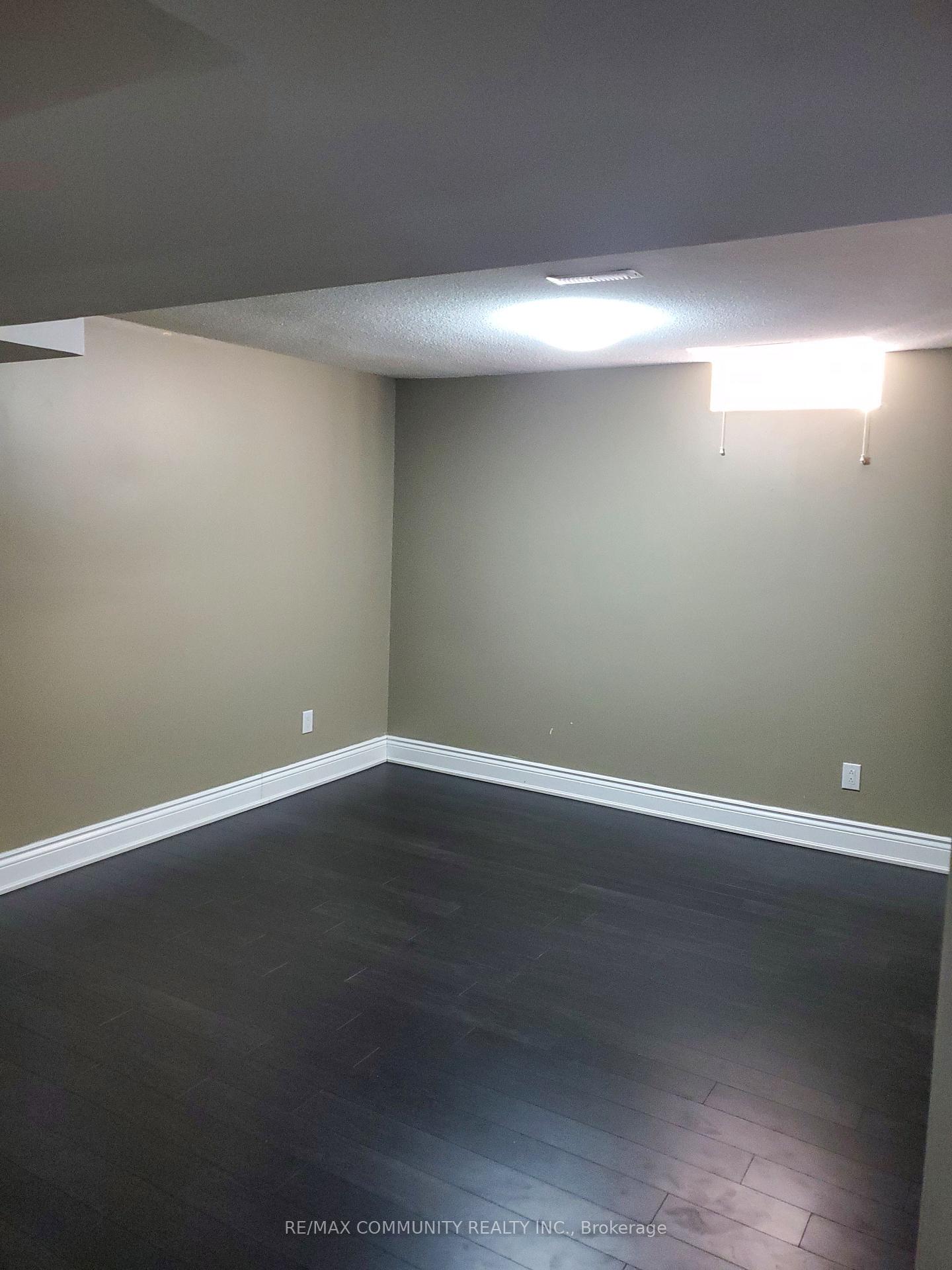 Photo 9 of Unit Basement, 27 Karen Miles Crescent, Markham, Middlefield — HOMEH