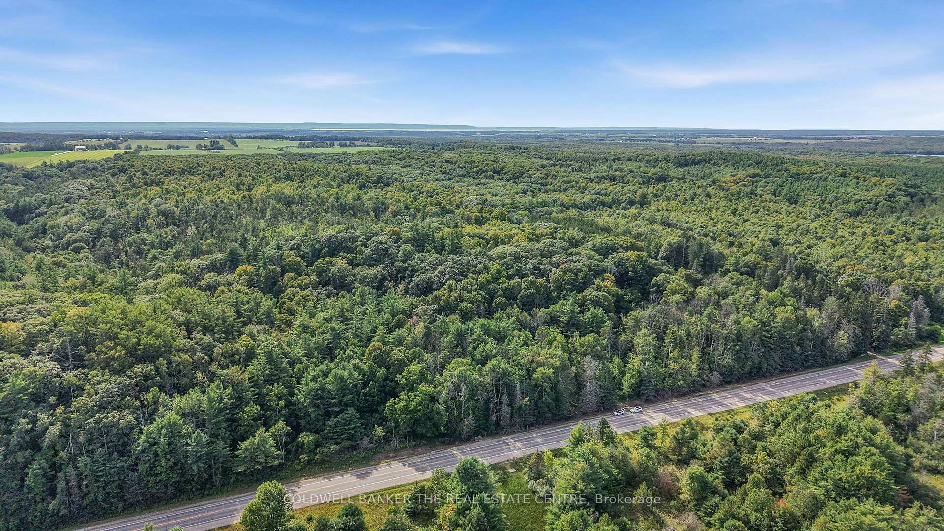 Photo 9 of 4896 Penetanguishene Road, Springwater, Rural Springwater — HOMEH