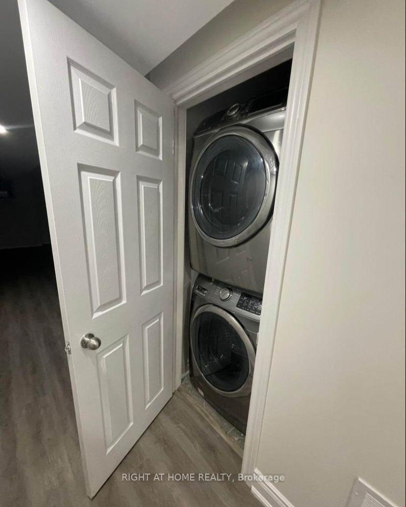 Photo 5 of Unit BASEMENT, 264 Robert Parkinson Drive, Brampton, Northwest Brampton — HOMEH