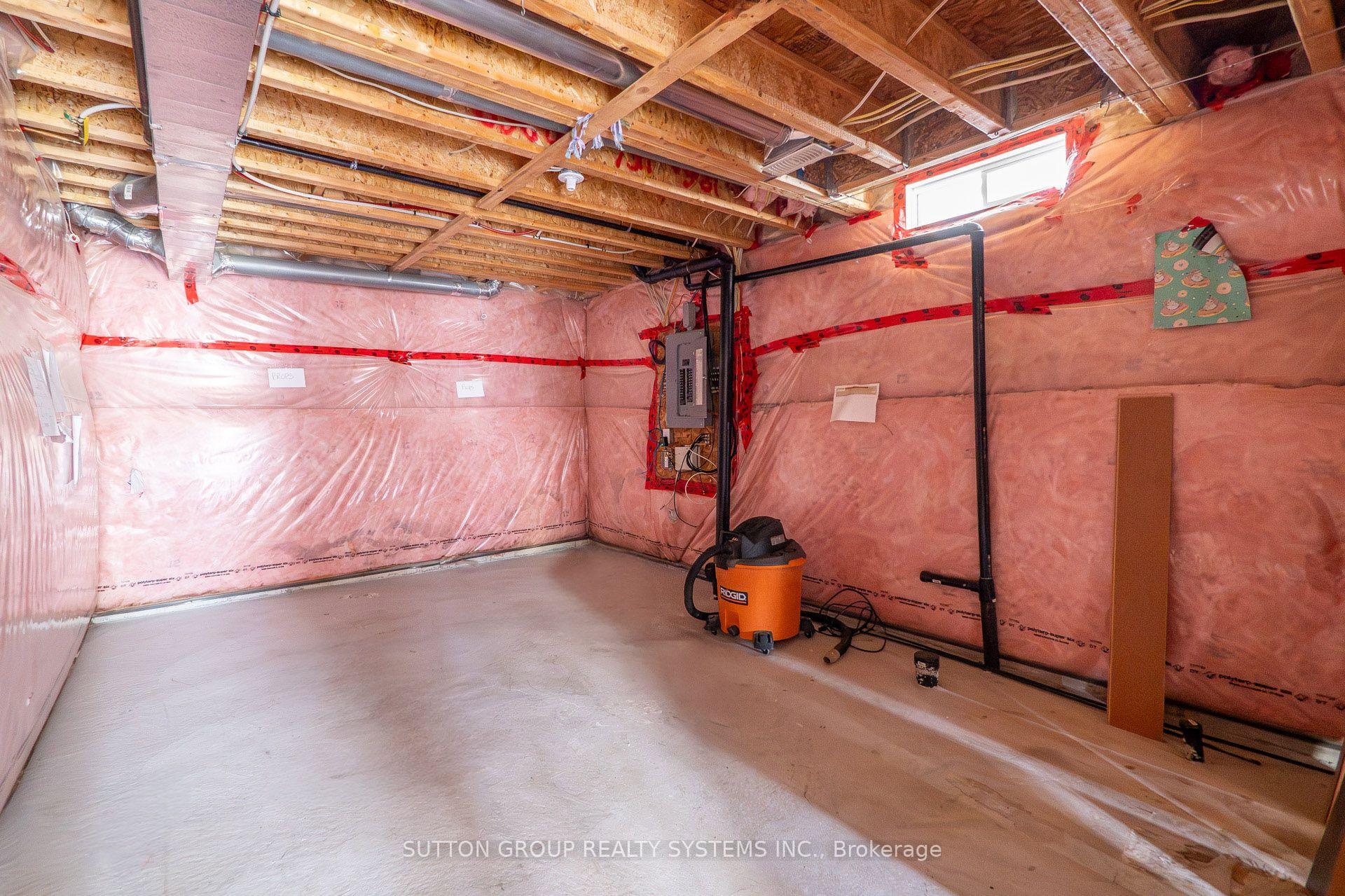 Photo 39 of 165 Dance Act Avenue, Oshawa, Windfields — HOMEH