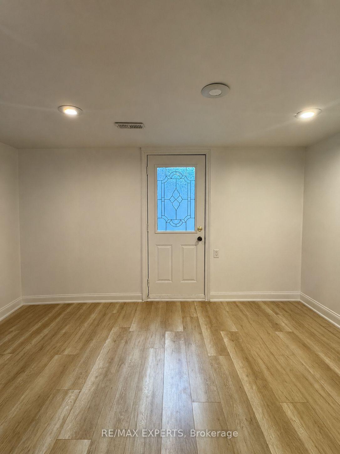 Photo 8 of Unit Basement, 178 Highgate Drive, Markham, Milliken Mills West — HOMEH
