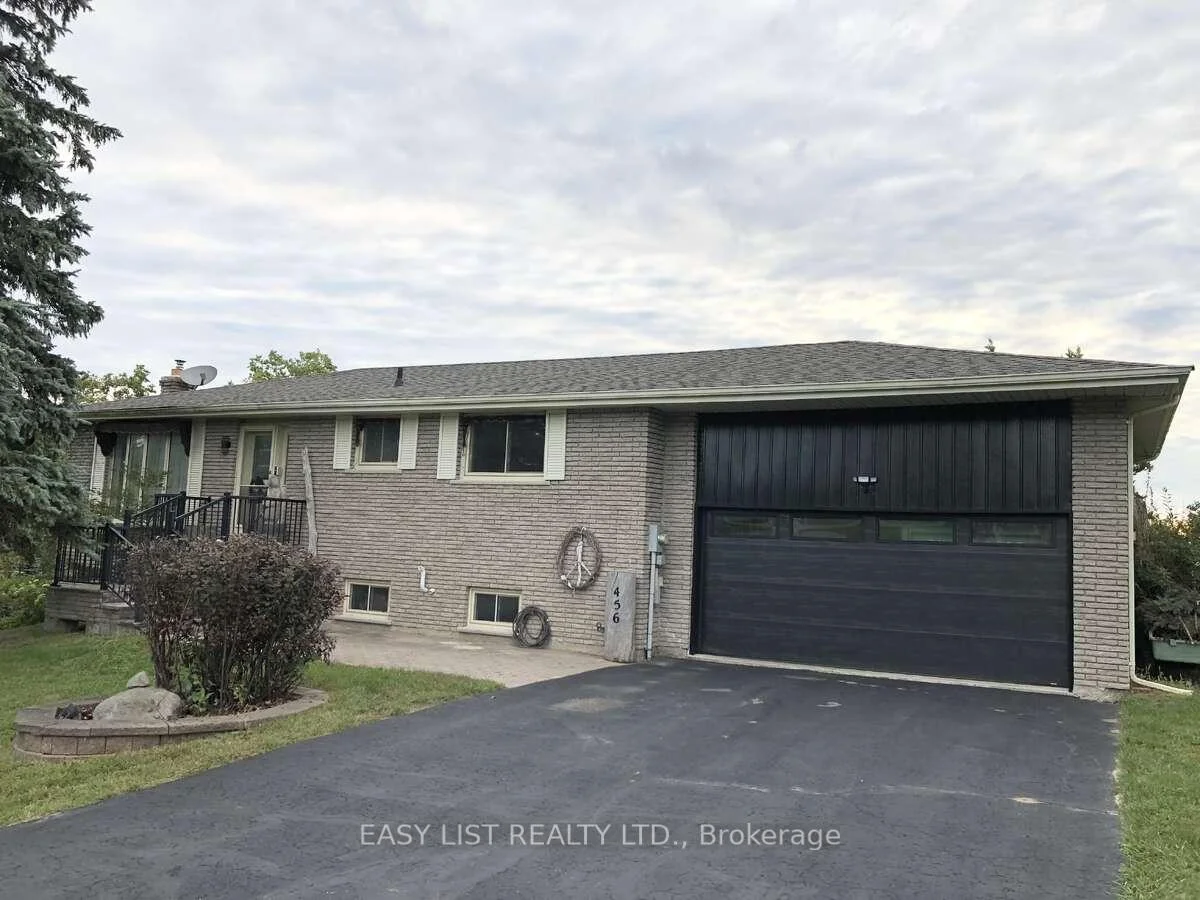 Photo of 456 Old Surrey Lane
