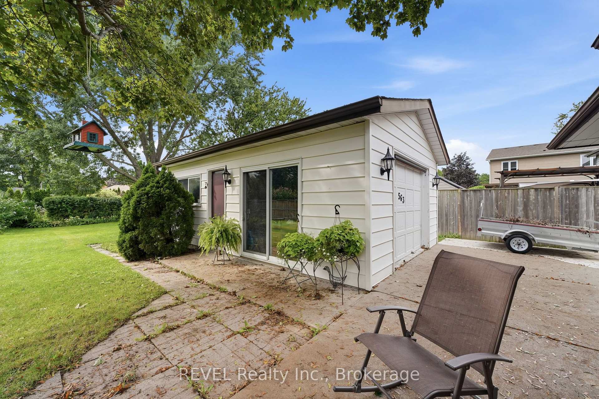 Photo 10 of 563 Bunting Road, St. Catharines, Bunting/Linwell — HOMEH