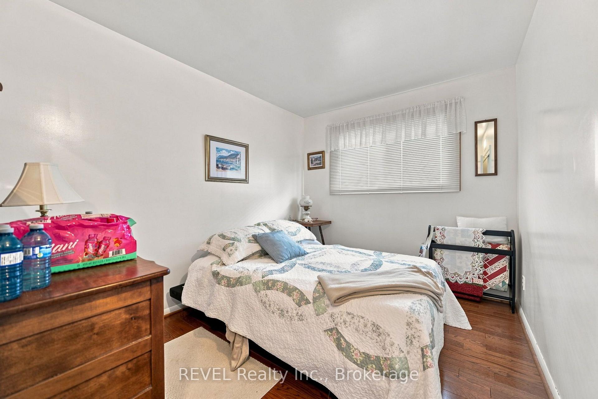 Photo 26 of 563 Bunting Road, St. Catharines, Bunting/Linwell — HOMEH