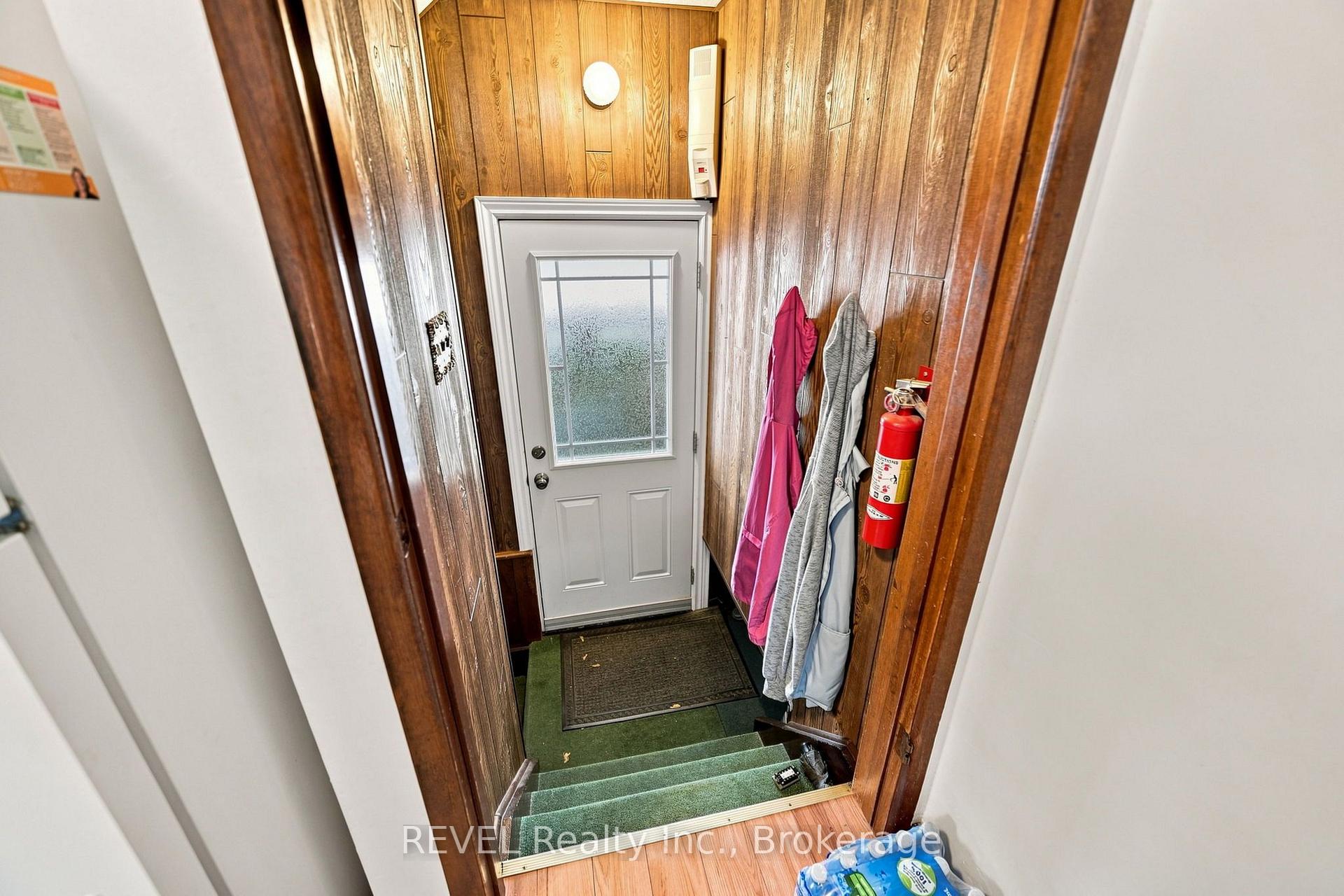 Photo 27 of 563 Bunting Road, St. Catharines, Bunting/Linwell — HOMEH