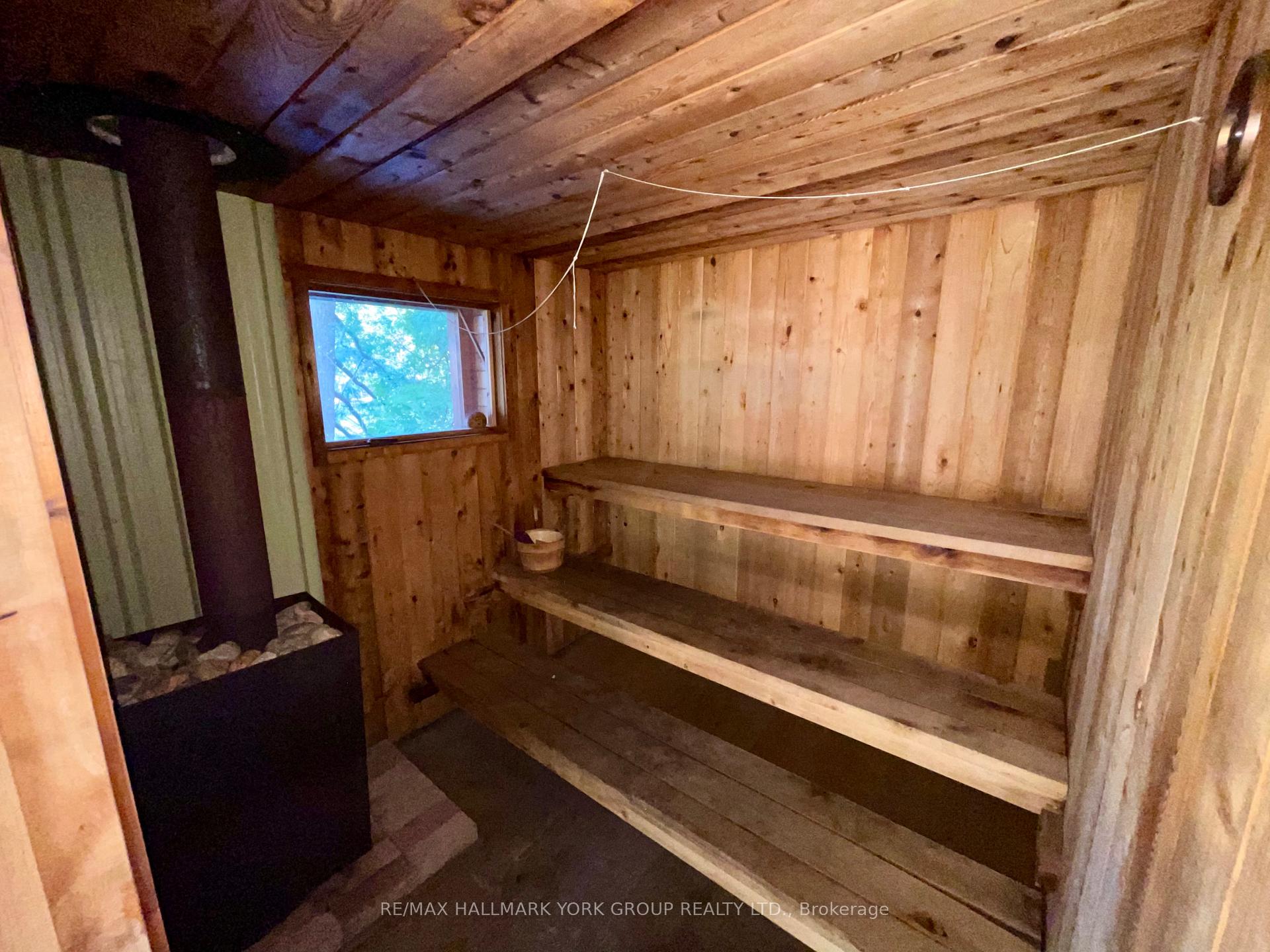 Photo 11 of 41 Maureen Drive, Seguin — HOMEH