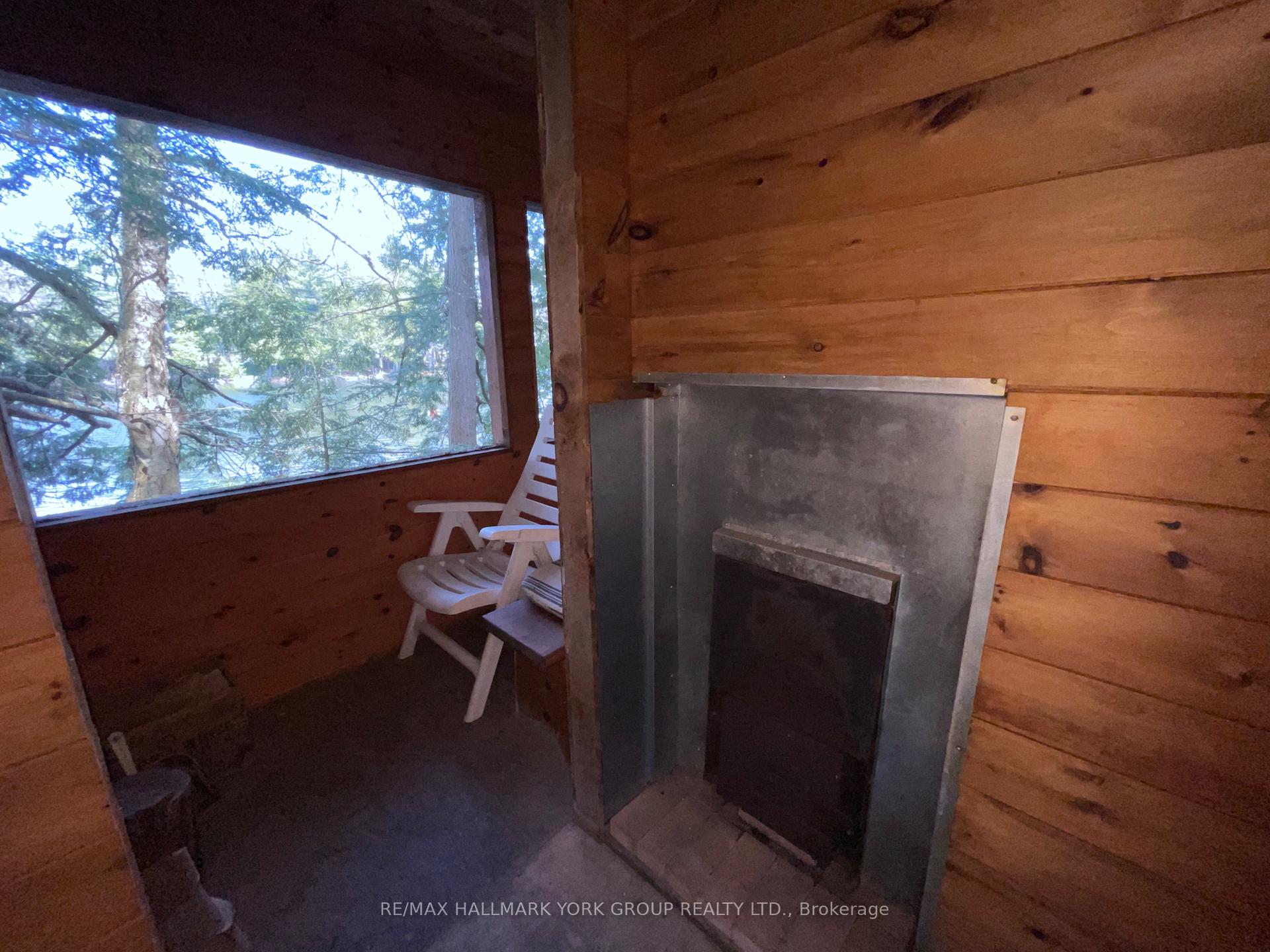 Photo 13 of 41 Maureen Drive, Seguin — HOMEH