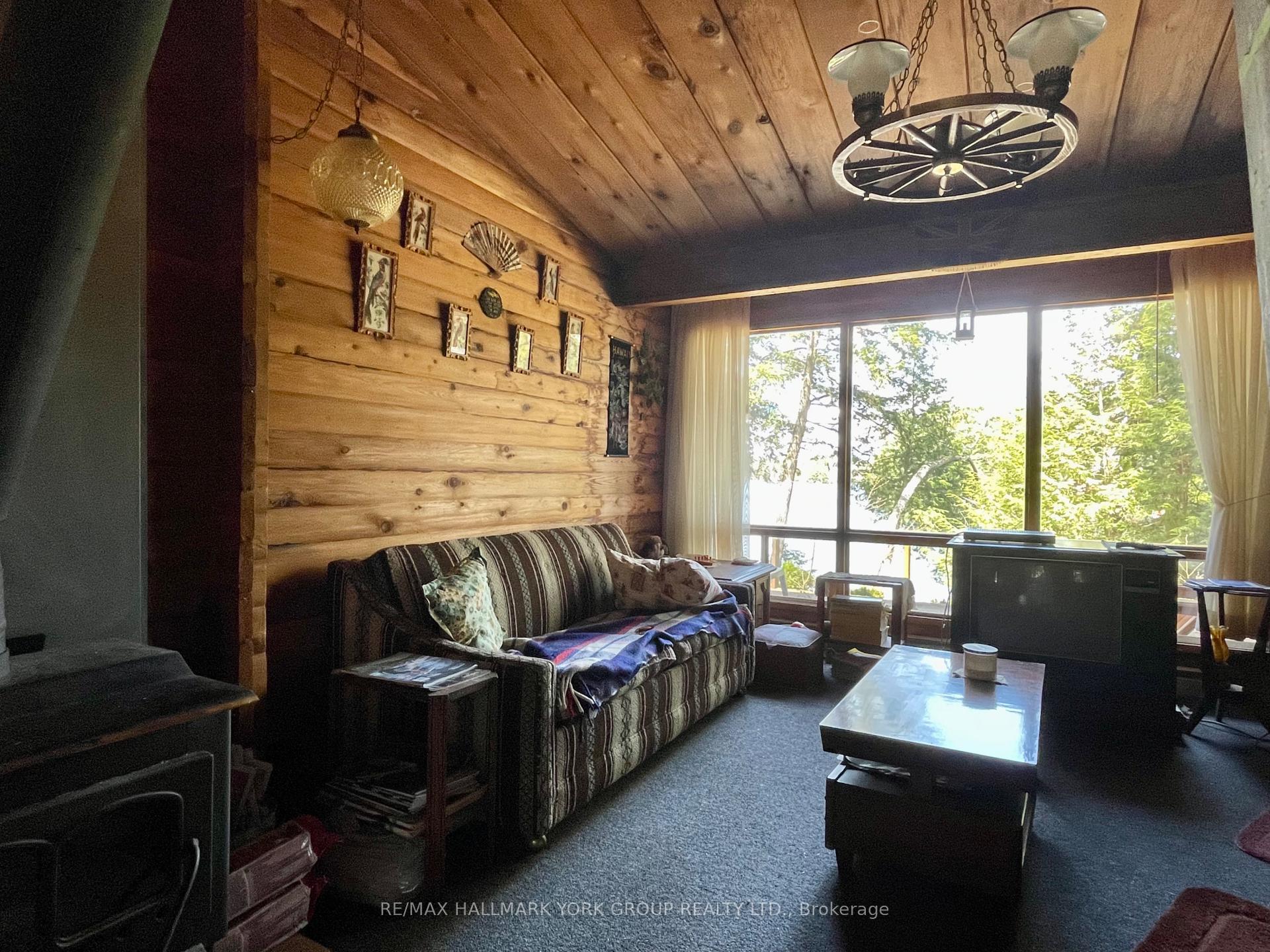 Photo 26 of 41 Maureen Drive, Seguin — HOMEH
