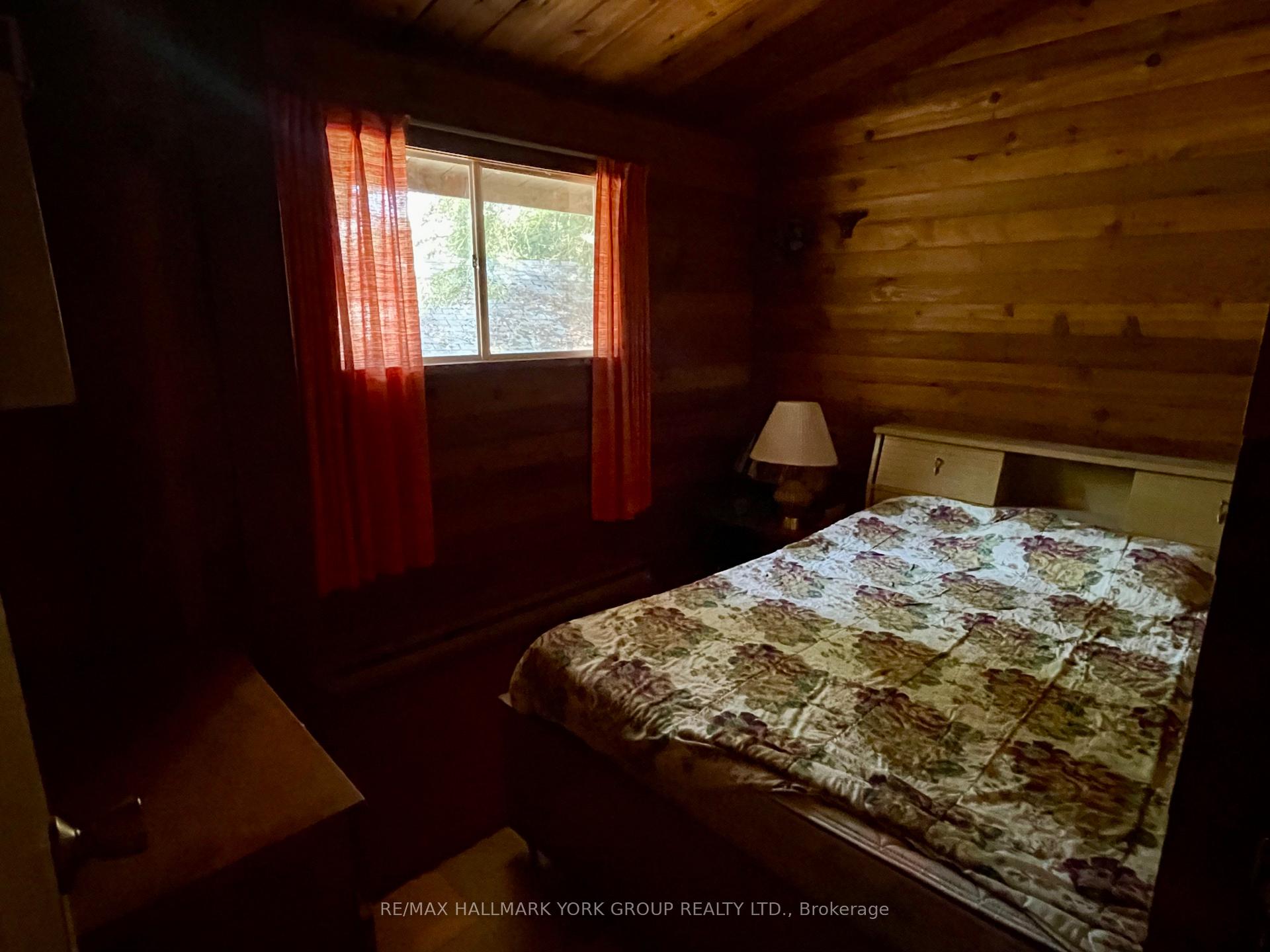 Photo 31 of 41 Maureen Drive, Seguin — HOMEH