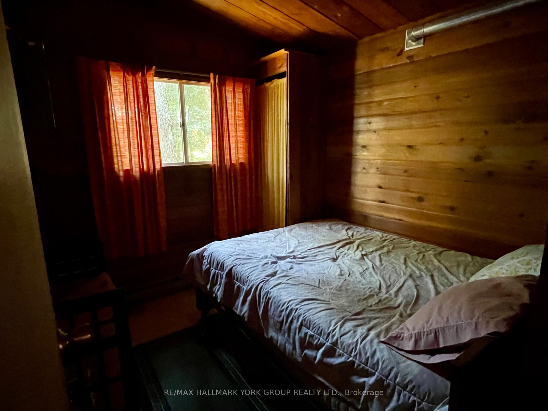 Photo 32 of 41 Maureen Drive, Seguin — HOMEH