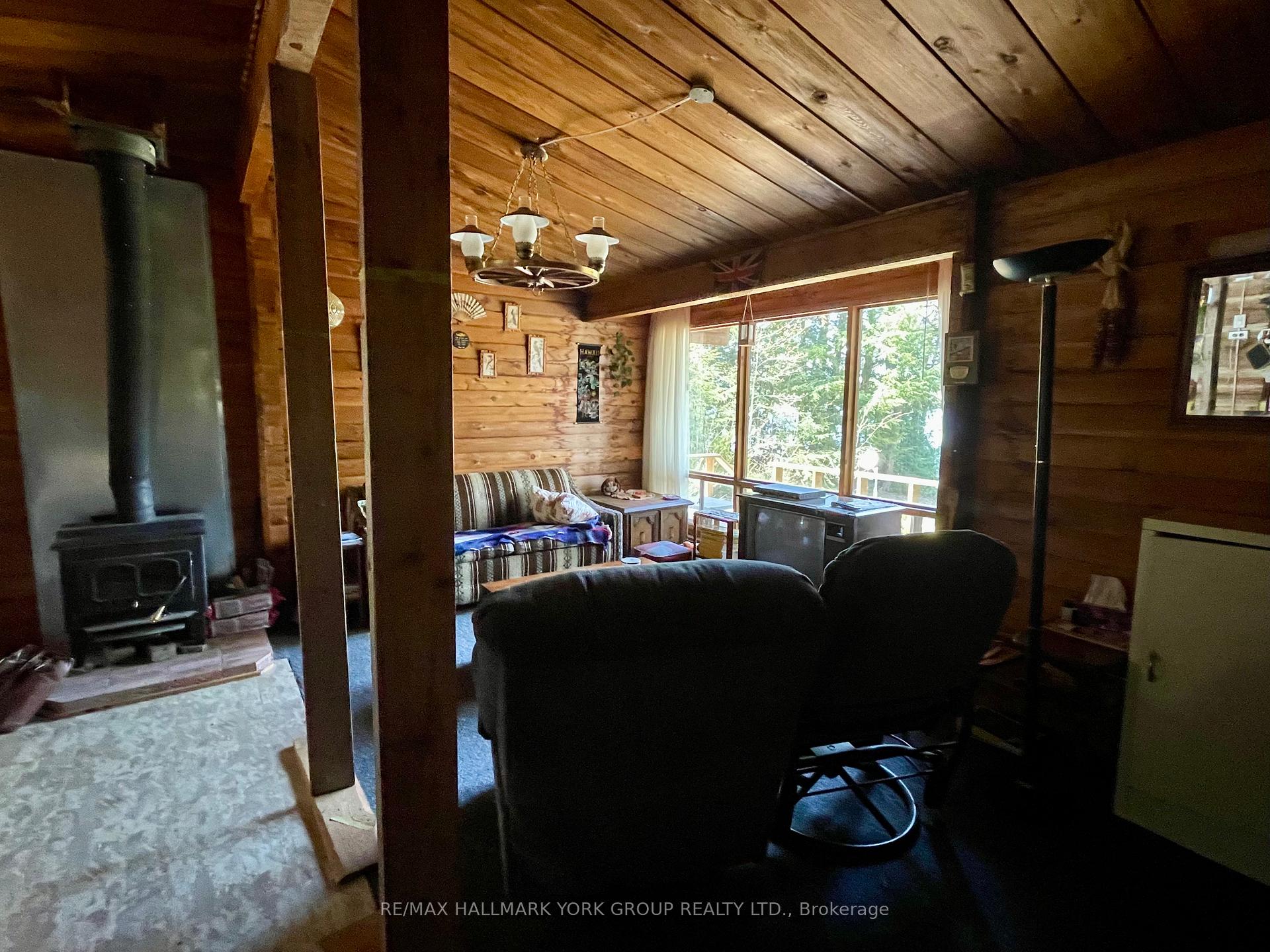Photo 34 of 41 Maureen Drive, Seguin — HOMEH