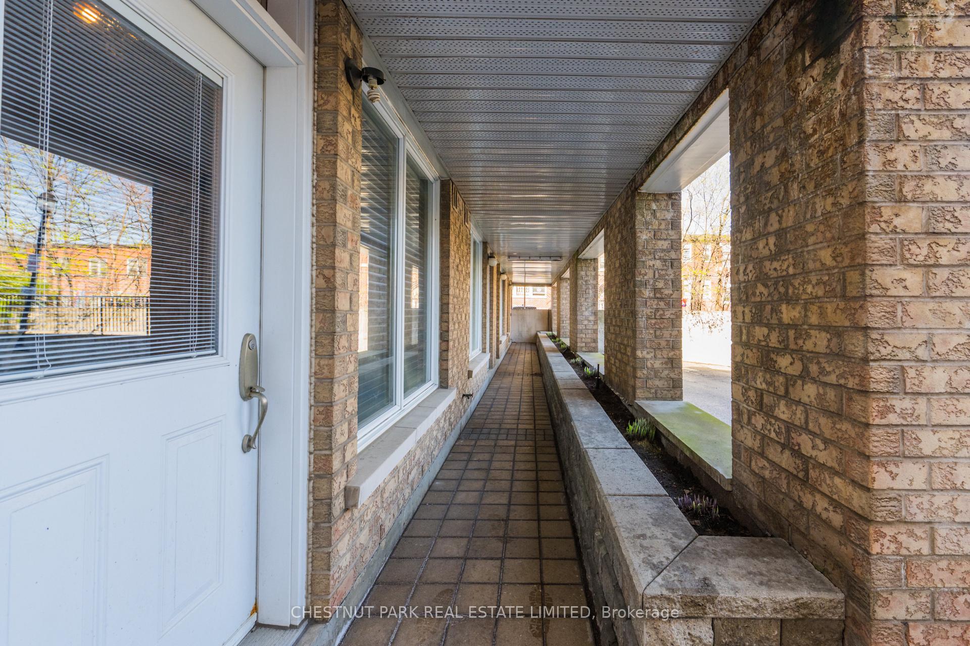 Photo 39 of Unit TH8, 140 Bathurst Street, Toronto, Niagara — HOMEH