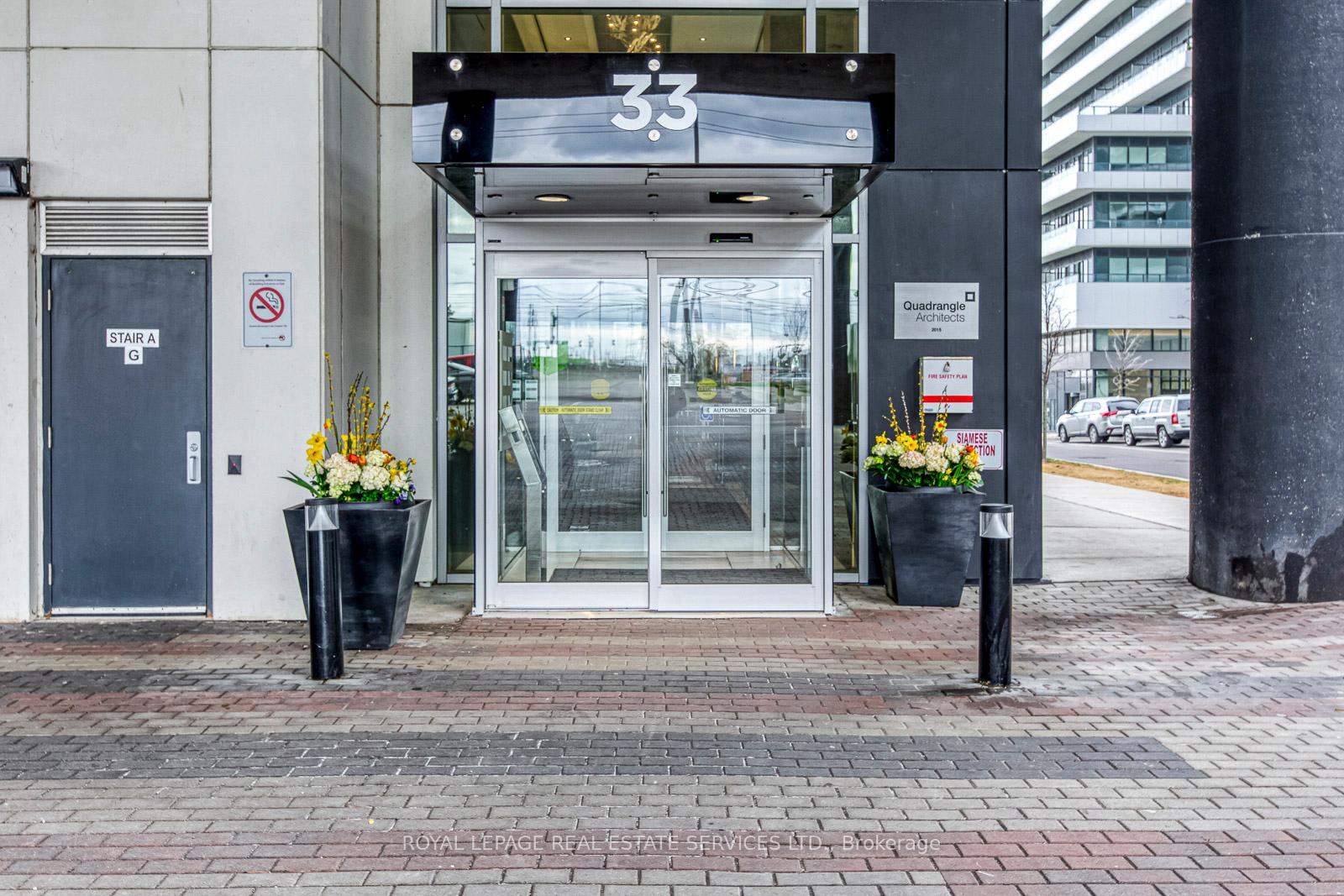 Photo 2 of Unit 3706, 33 Shore Breeze Drive, Etobicoke, Mimico — HOMEH