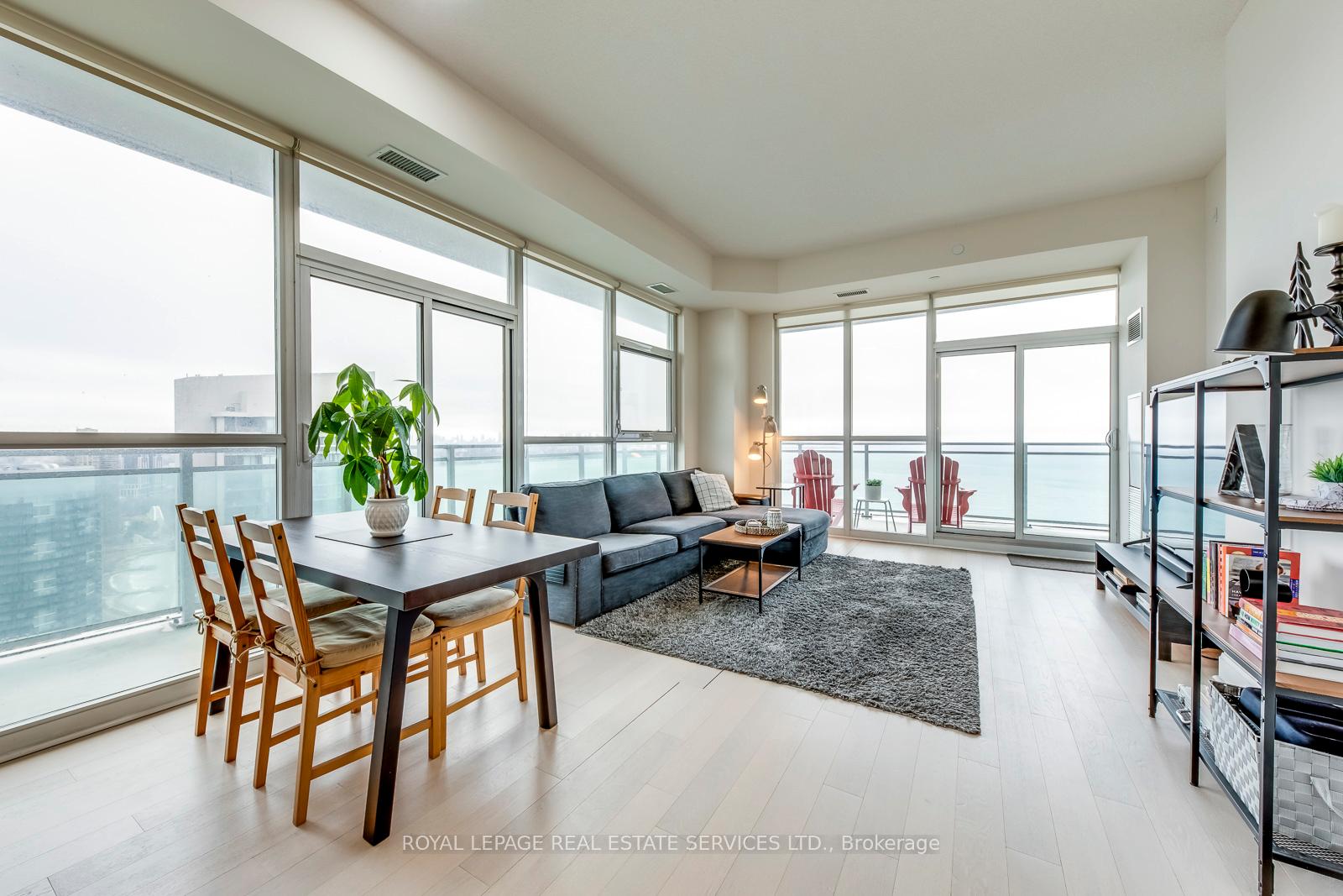 Photo 5 of Unit 3706, 33 Shore Breeze Drive, Etobicoke, Mimico — HOMEH