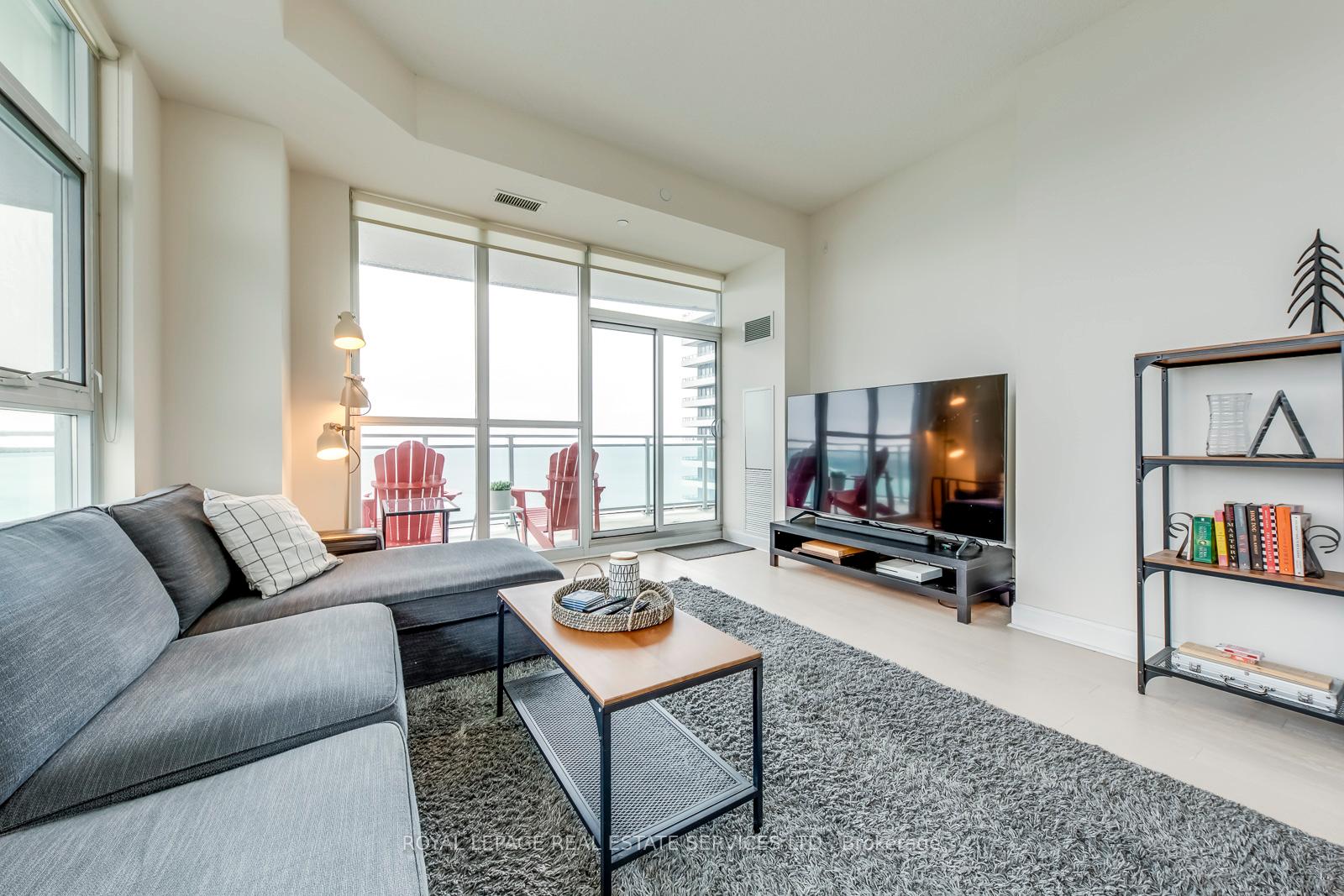 Photo 10 of Unit 3706, 33 Shore Breeze Drive, Etobicoke, Mimico — HOMEH