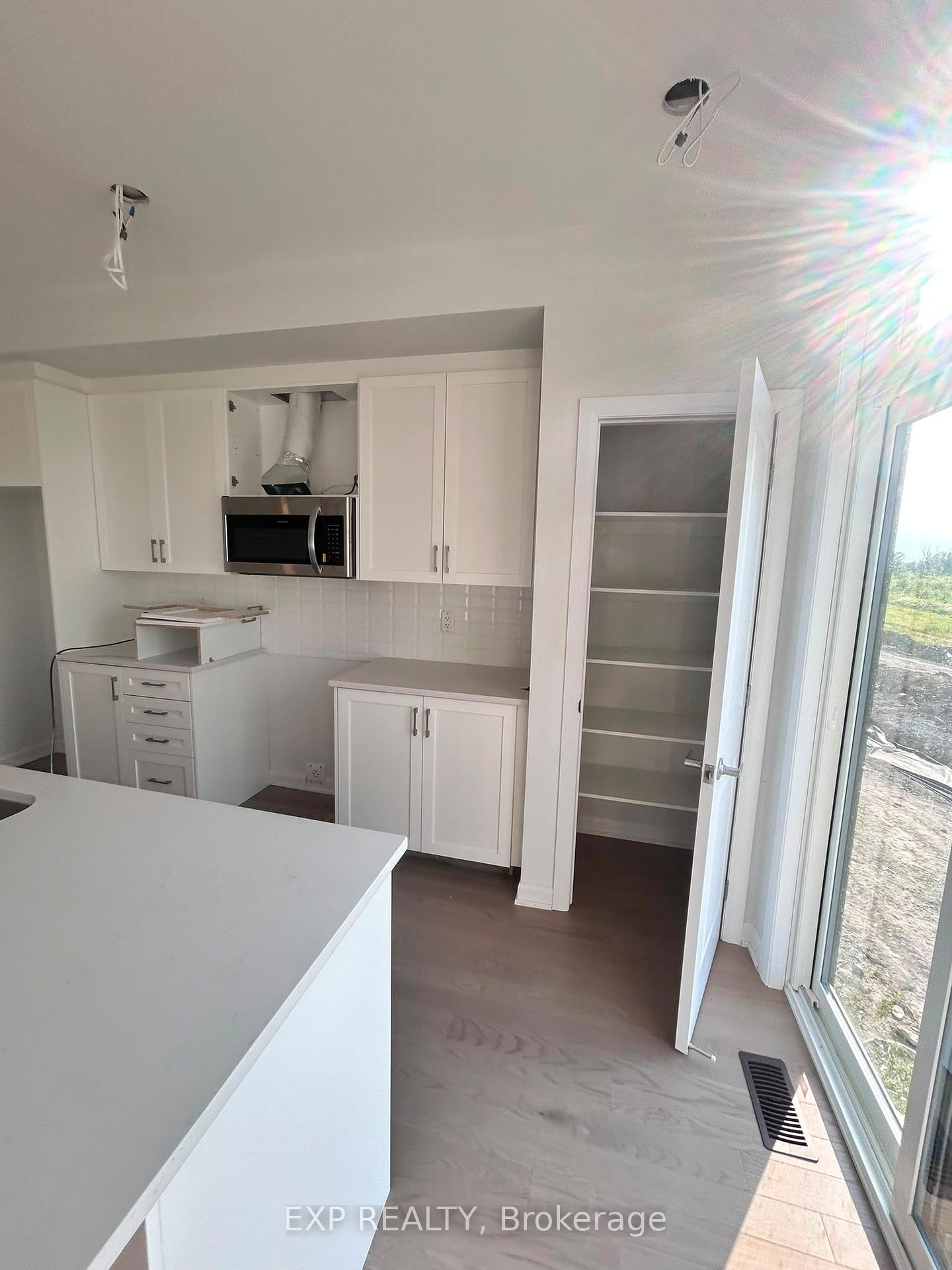 Photo 16 of 207 bankside Way, Ottawa, Barrhaven - Half Moon Bay — HOMEH