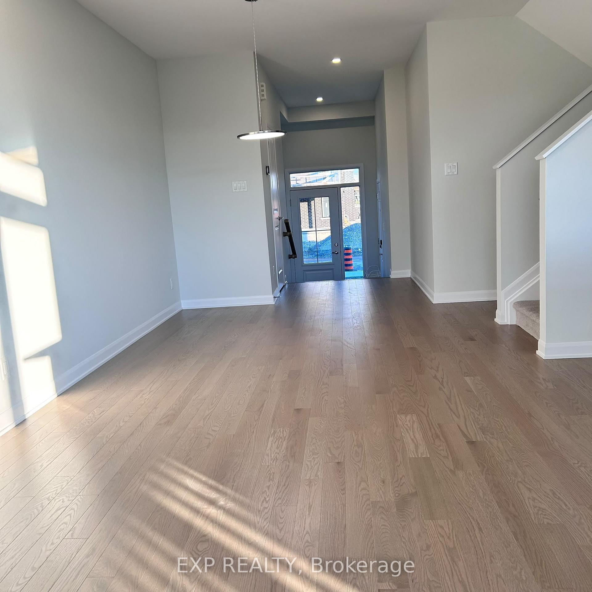 Photo 17 of 207 bankside Way, Ottawa, Barrhaven - Half Moon Bay — HOMEH