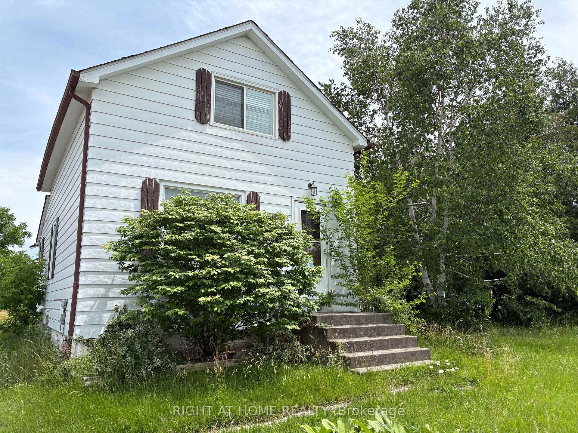 Photo 1 of 2591 Trulls Road, Clarington, Courtice — HOMEH