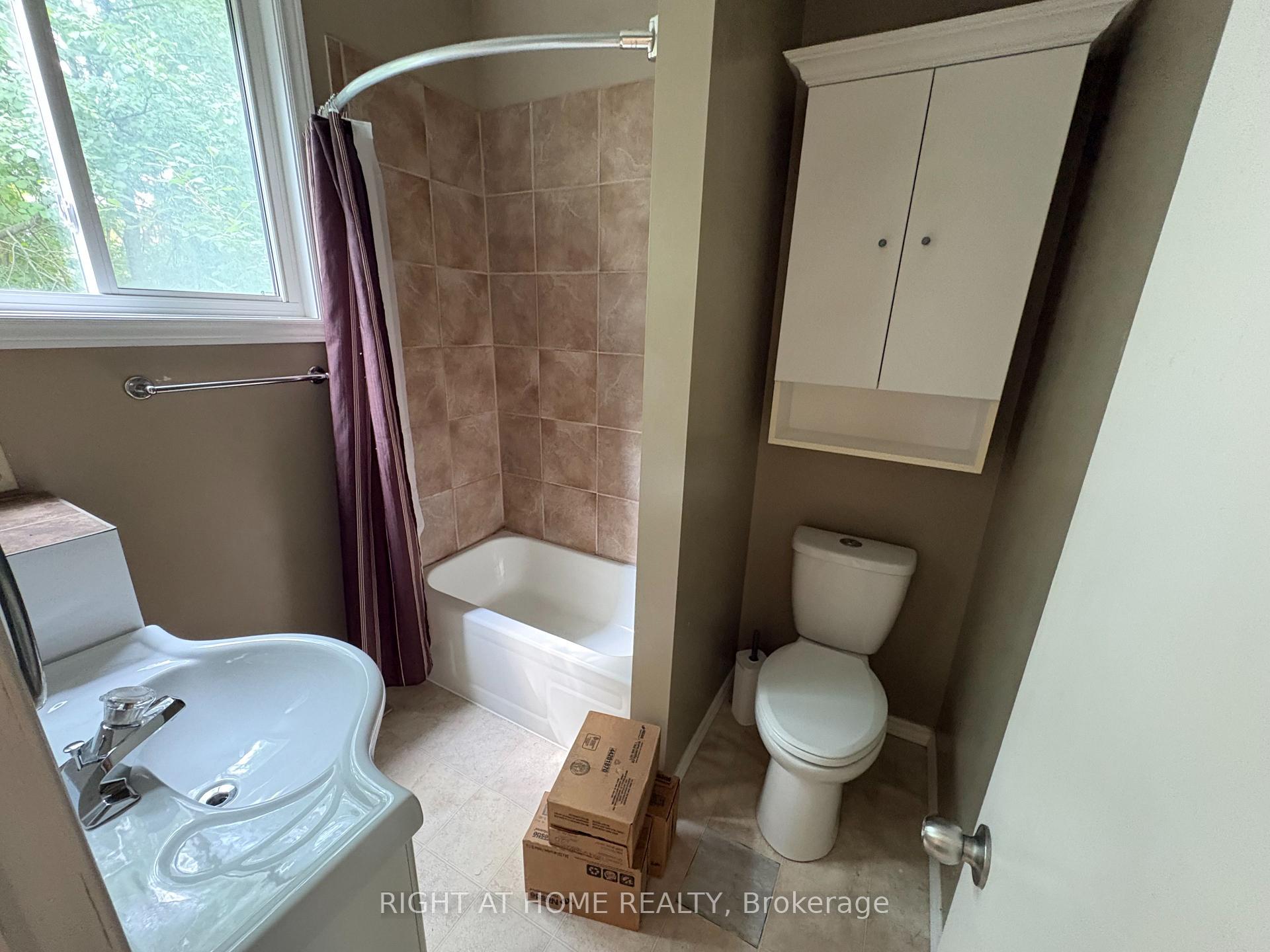 Photo 7 of 2591 Trulls Road, Clarington, Courtice — HOMEH