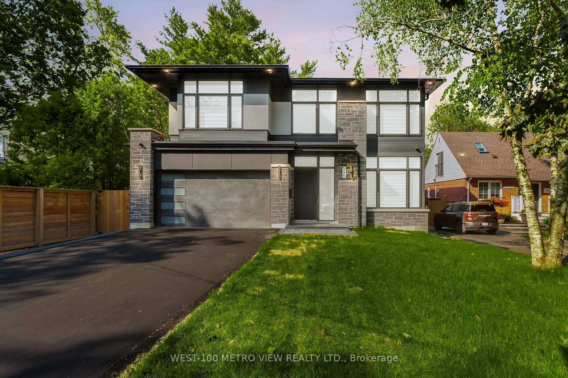 Photo 1 of 245 Bronte Road, Oakville, Bronte — HOMEH