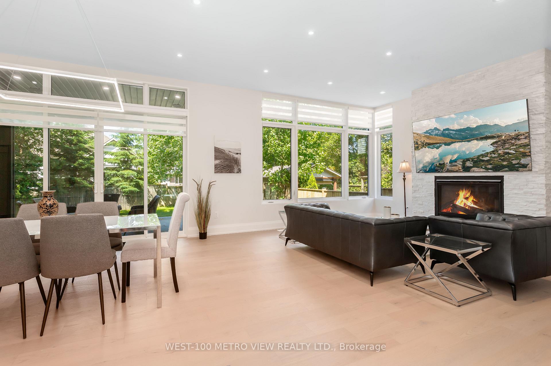 Photo 6 of 245 Bronte Road, Oakville, Bronte — HOMEH