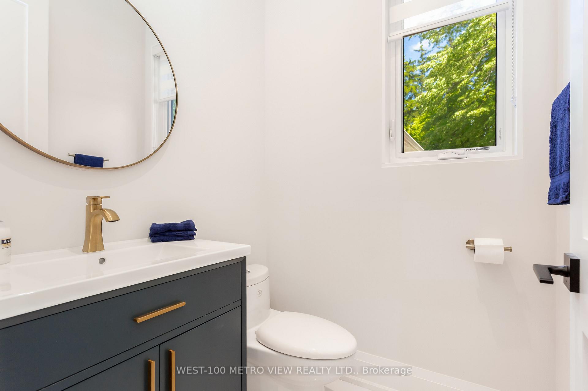 Photo 16 of 245 Bronte Road, Oakville, Bronte — HOMEH