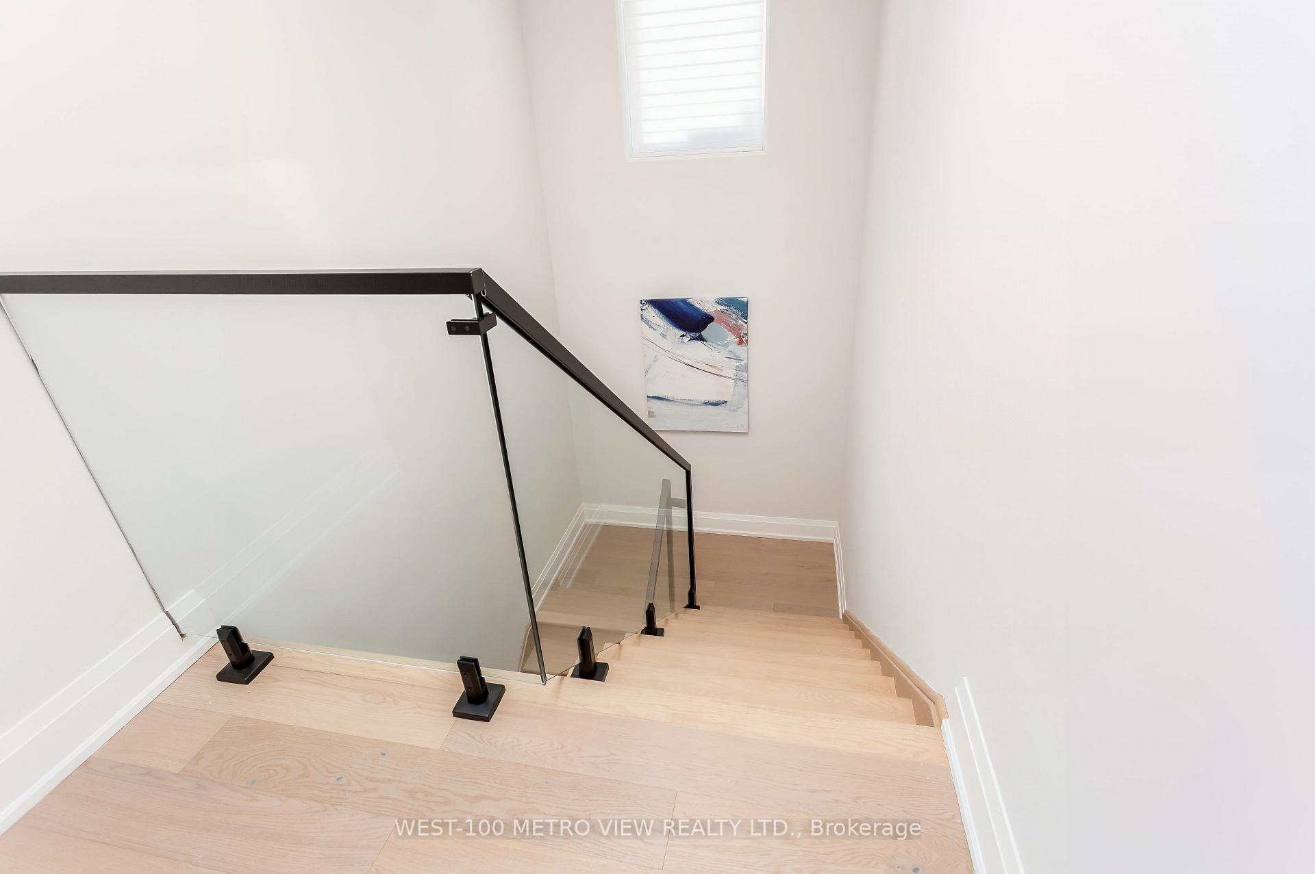 Photo 17 of 245 Bronte Road, Oakville, Bronte — HOMEH