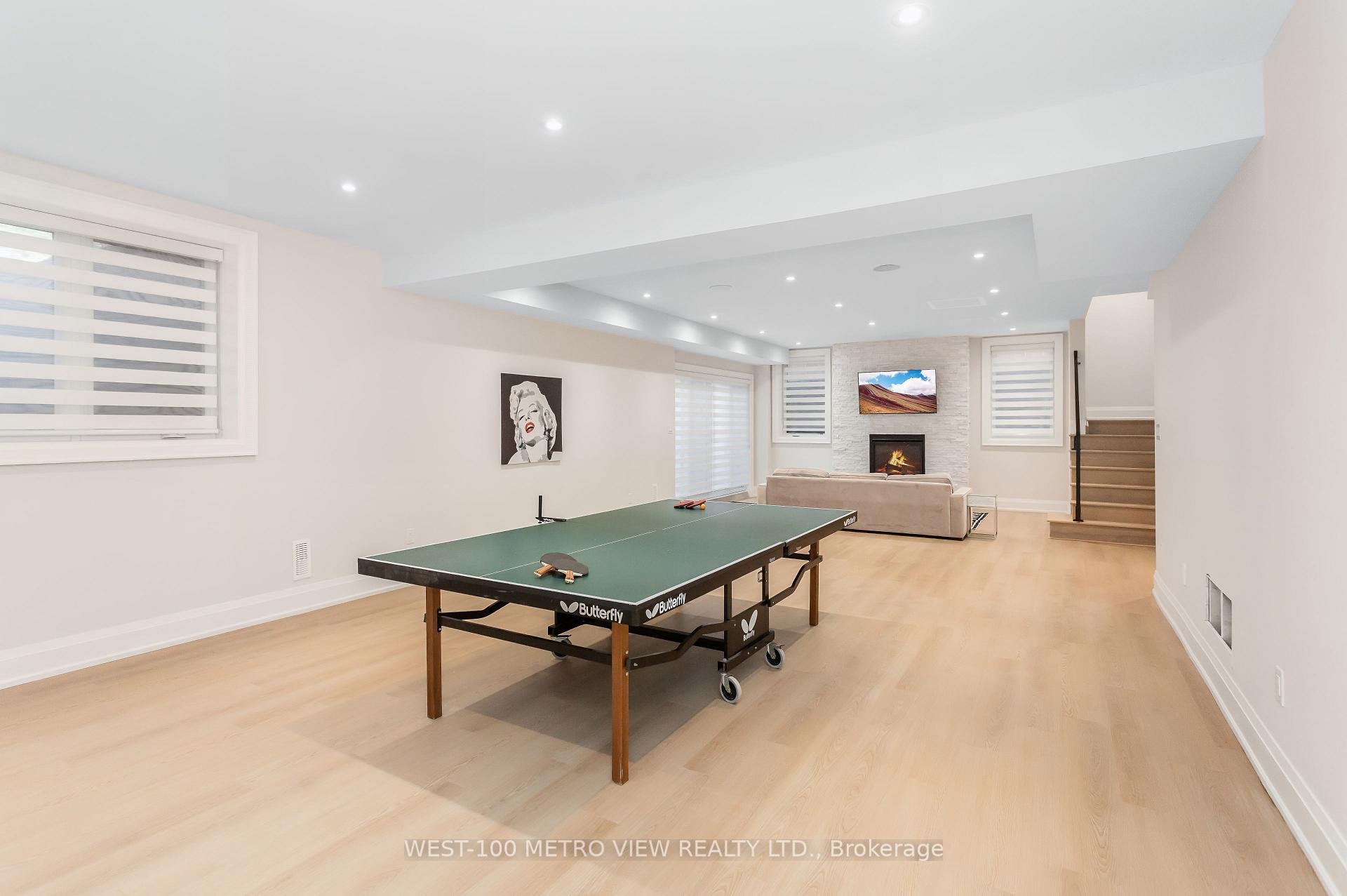 Photo 37 of 245 Bronte Road, Oakville, Bronte — HOMEH